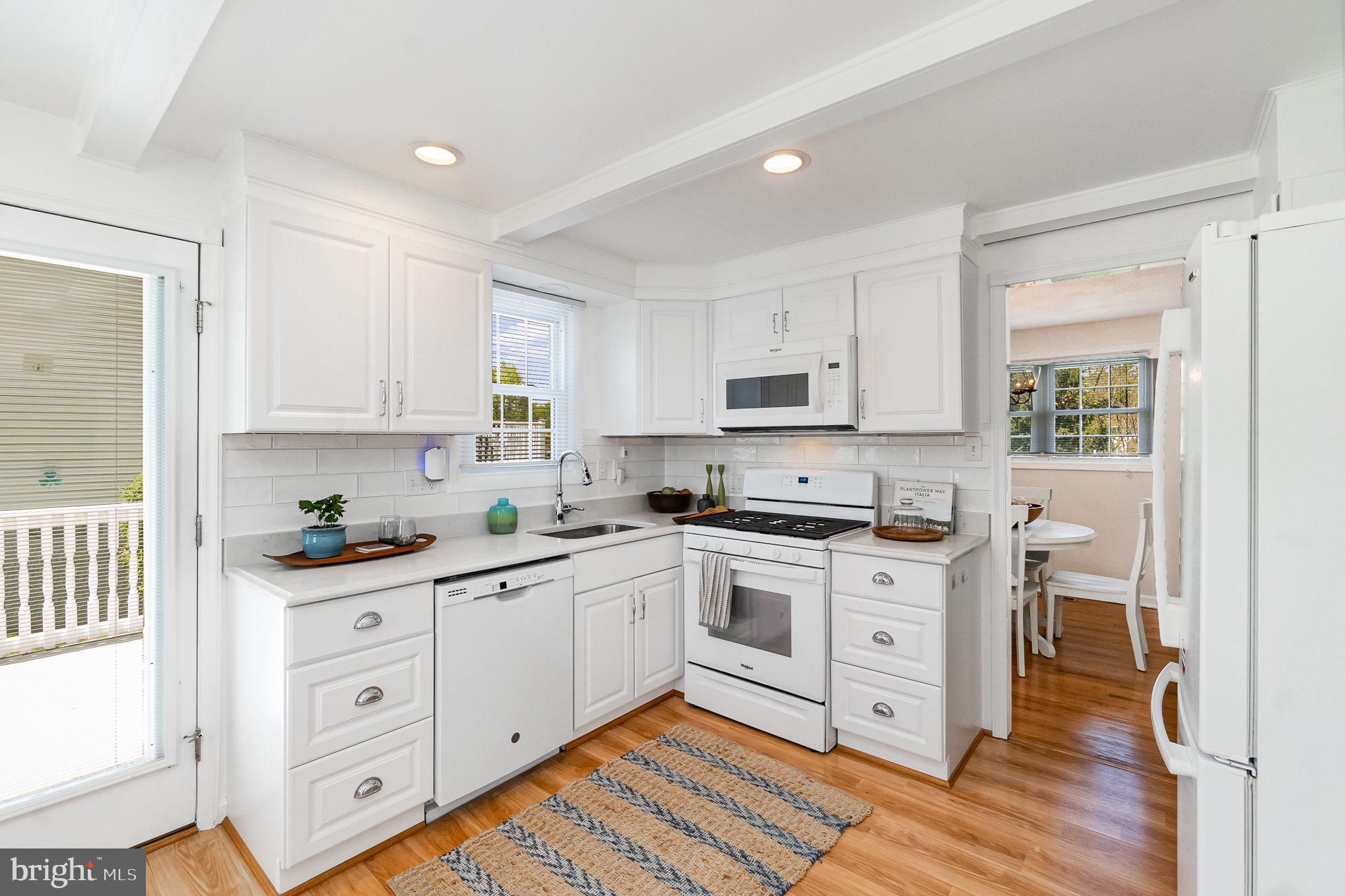 PERRY HALL GARDENS - Residential