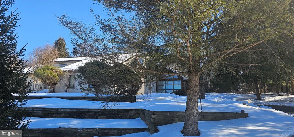 Photo of 531 Chandler Mill Road, KENNETT SQUARE, PA 19348 (MLS # PACT2117570)