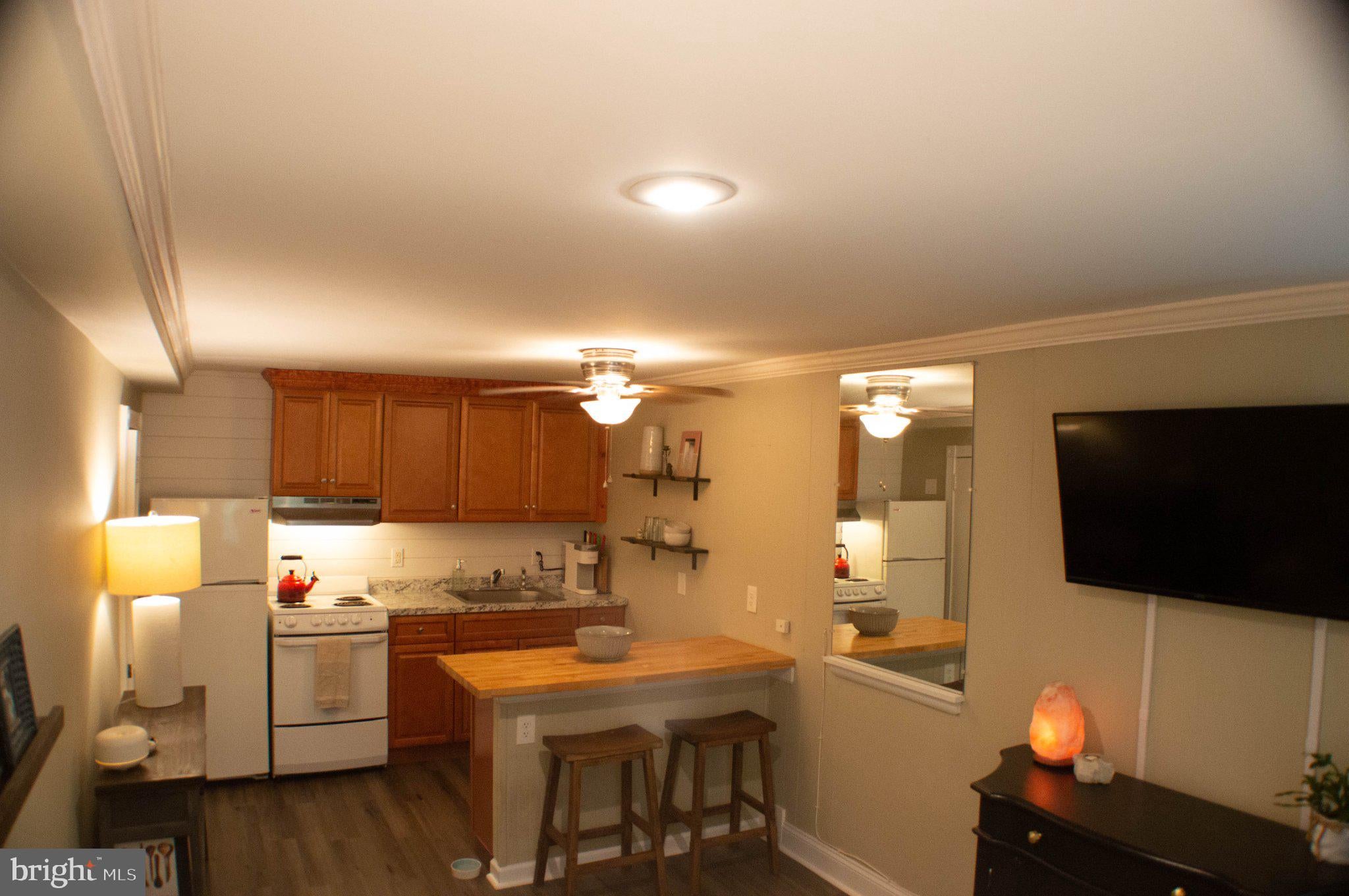 176 DAVISVILLE ROAD 2