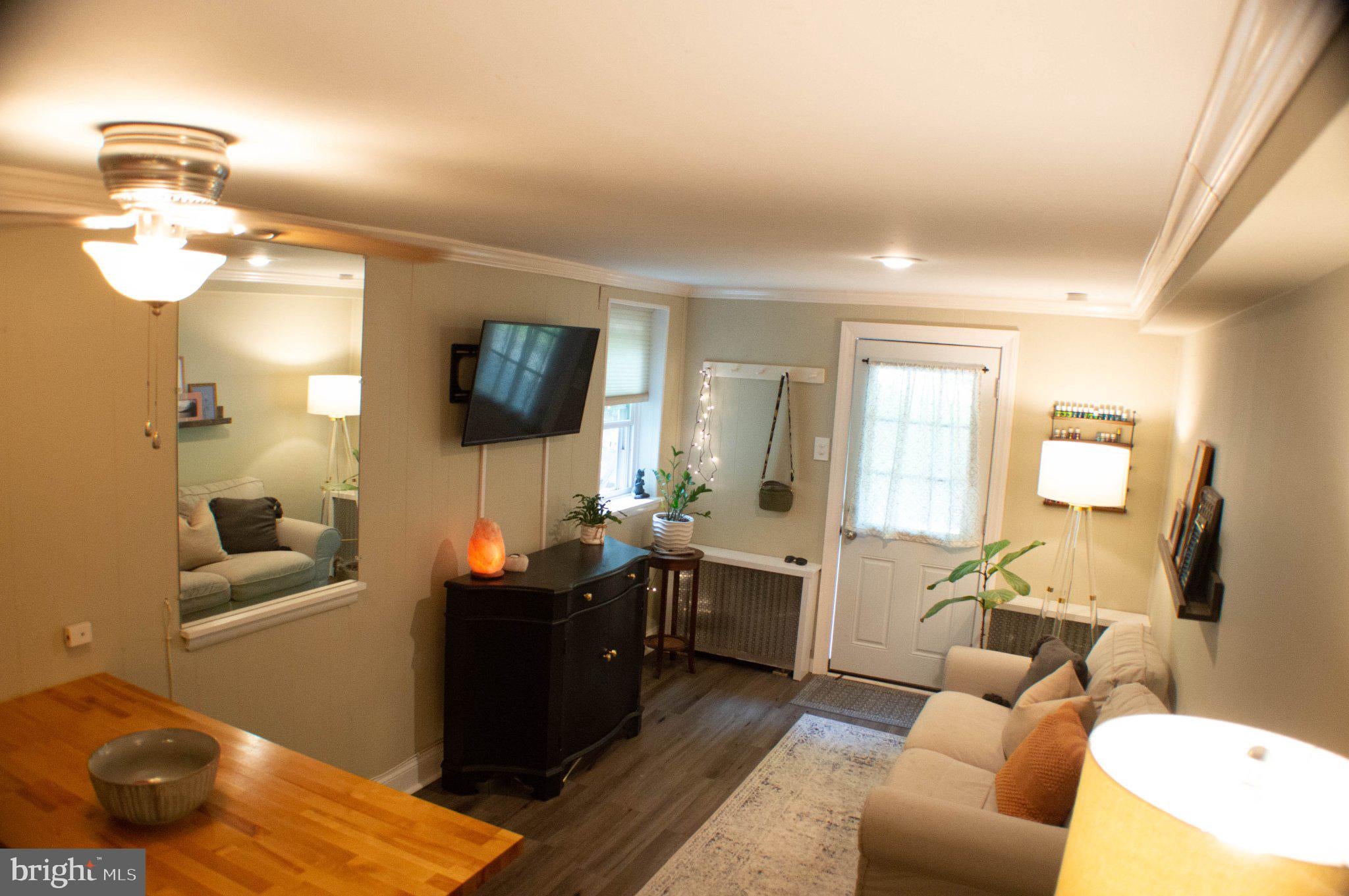 176 DAVISVILLE ROAD 2