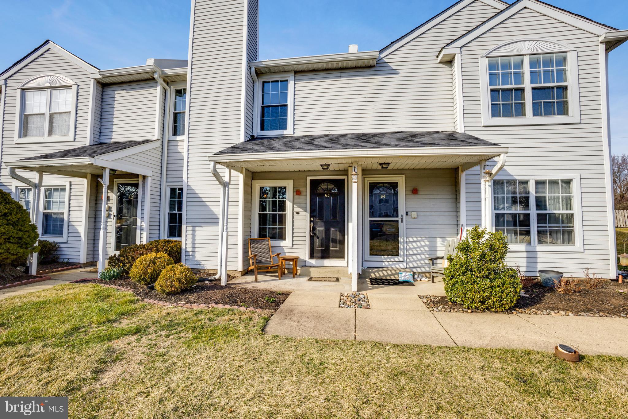 COUNTRY BEND - Residential