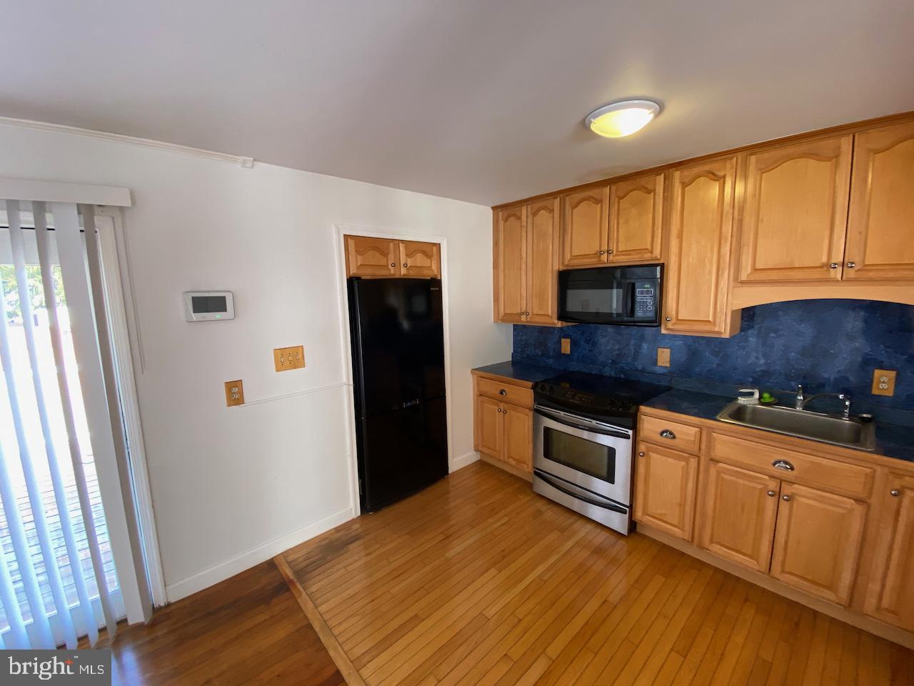 RODNEY VIL - Residential