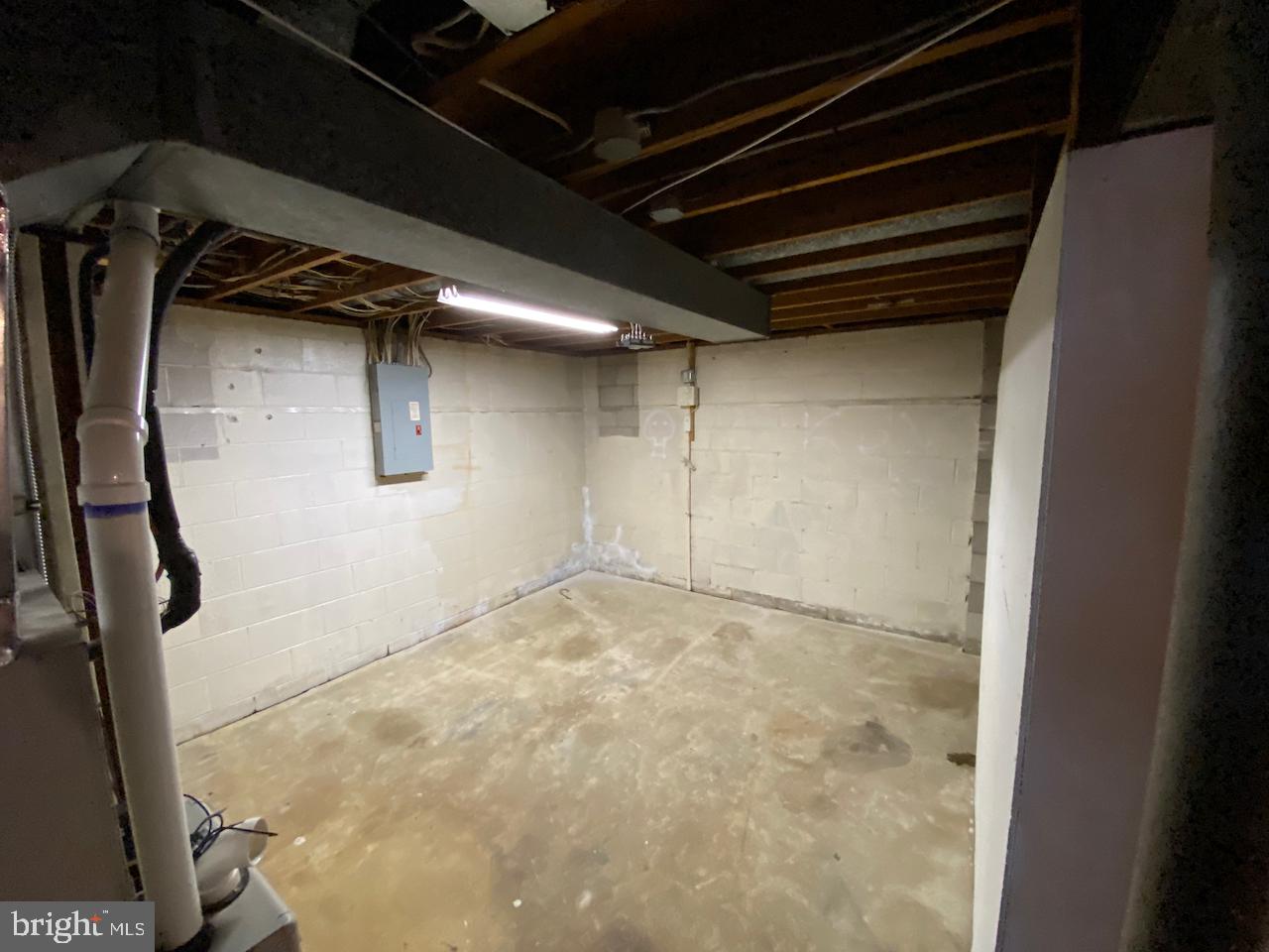 RODNEY VIL - Residential