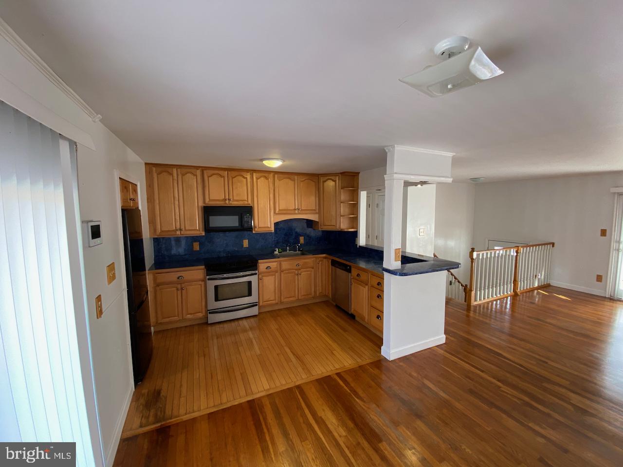 RODNEY VIL - Residential