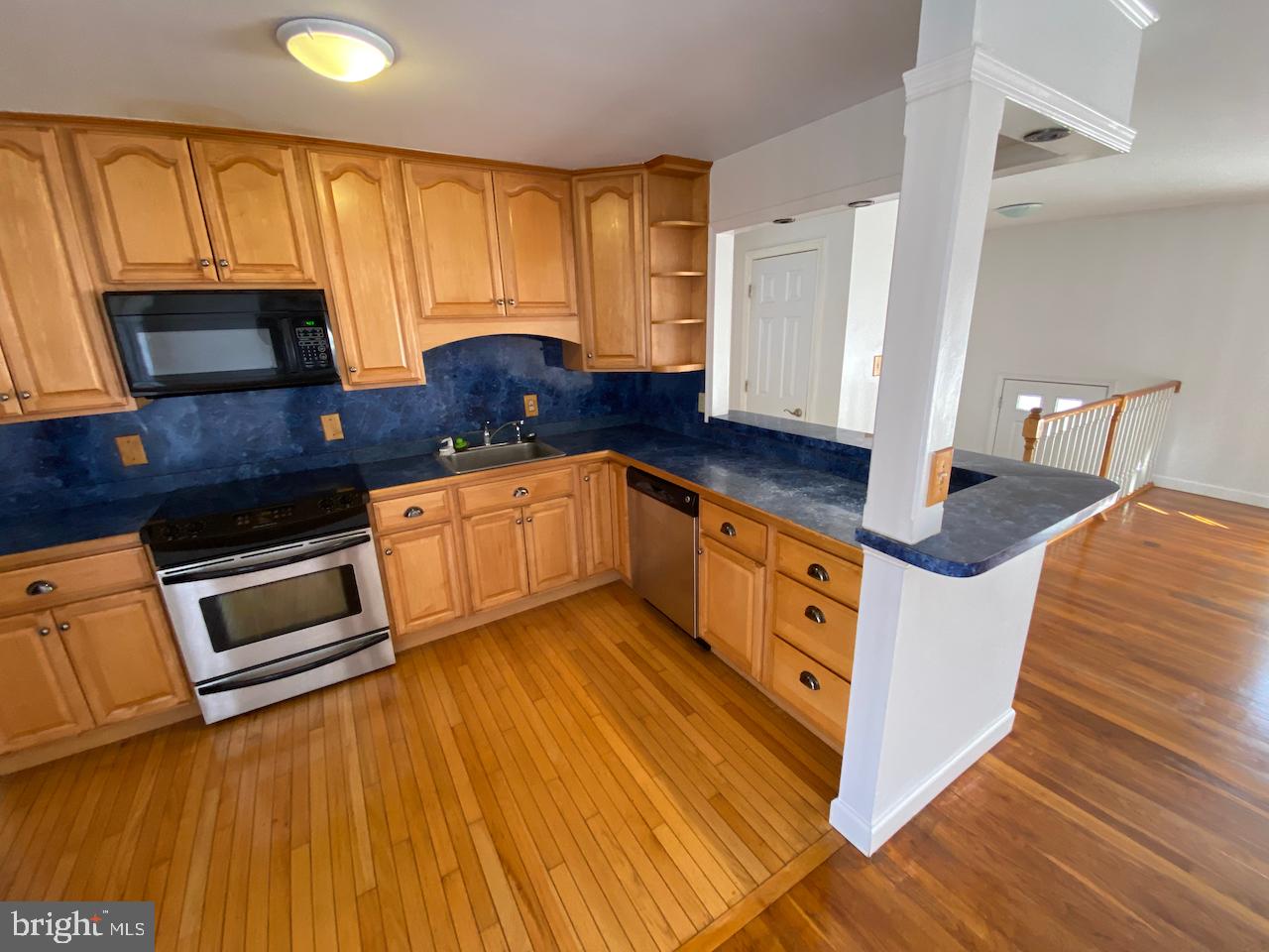 RODNEY VIL - Residential