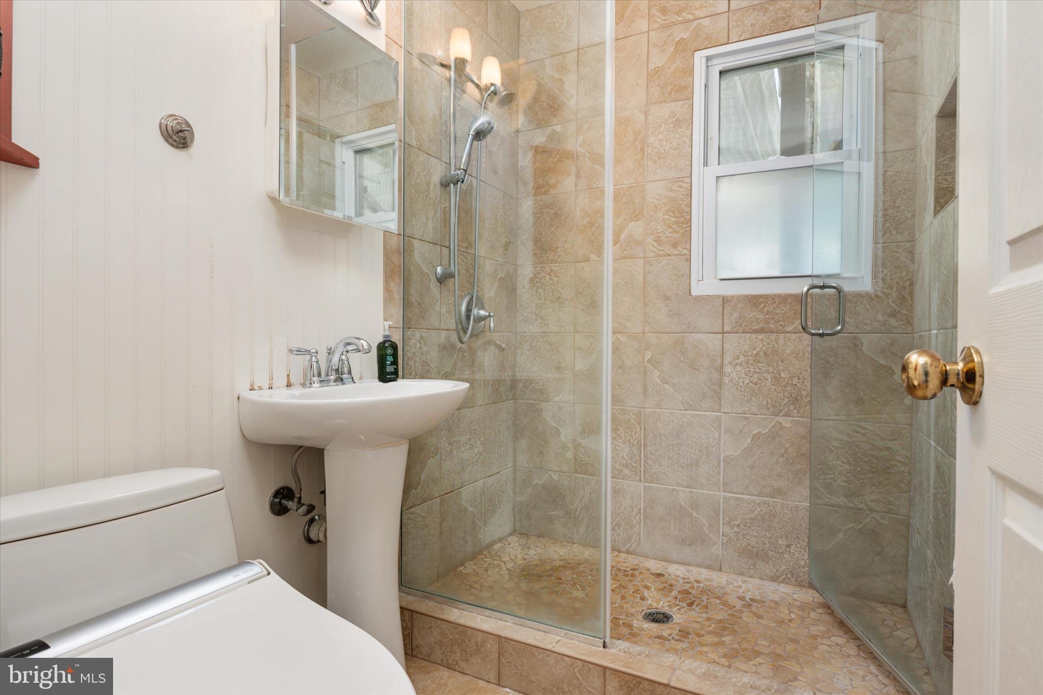 NEELD ESTATE - Residential