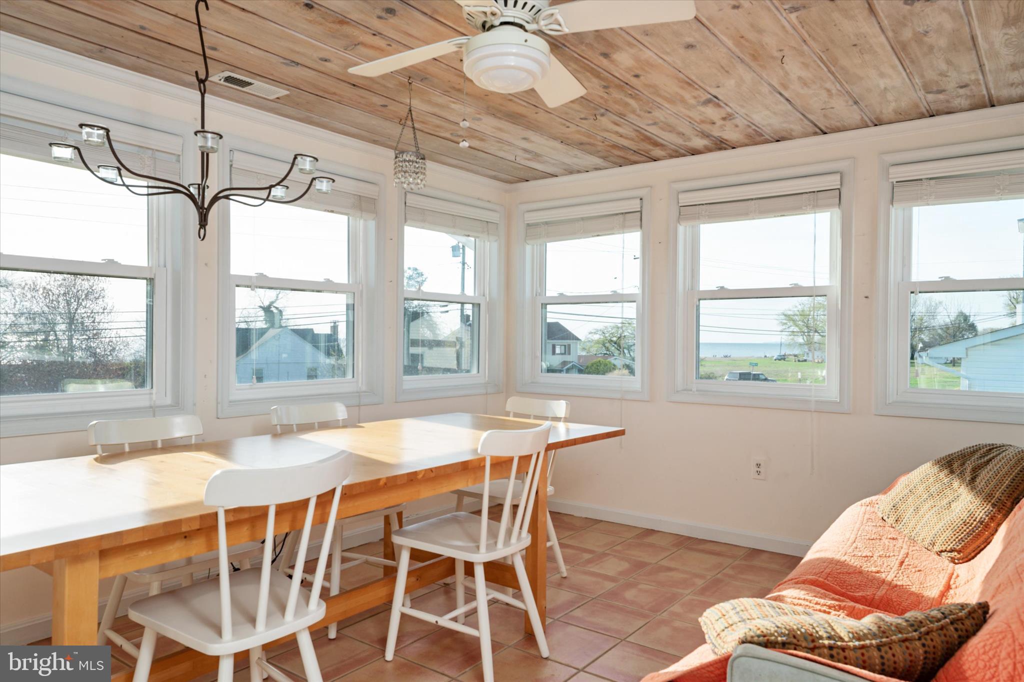 NEELD ESTATE - Residential