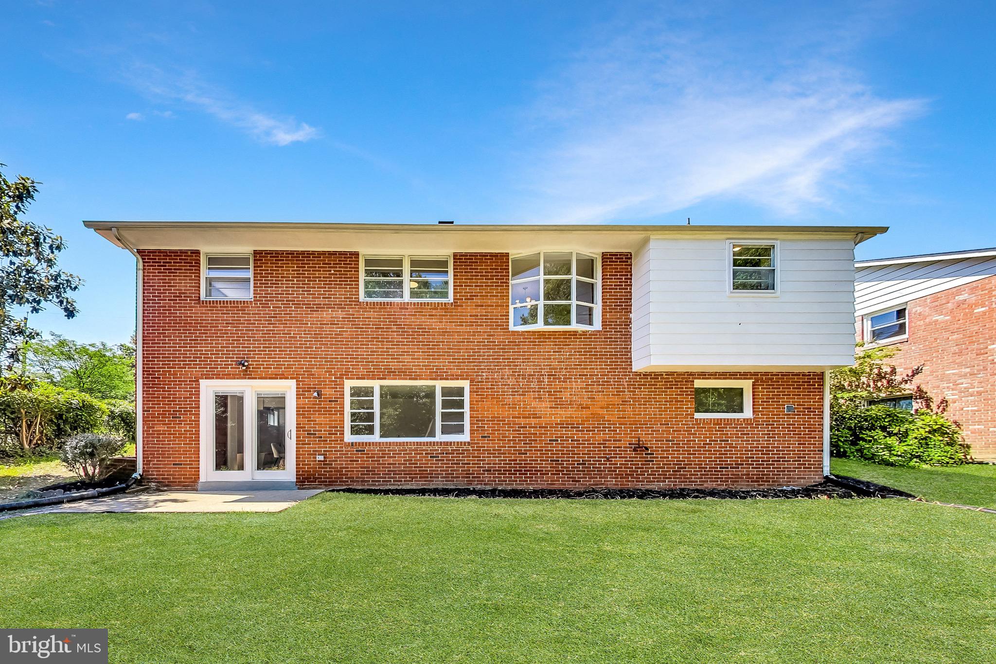 COLLEGE PARK WOODS - Residential