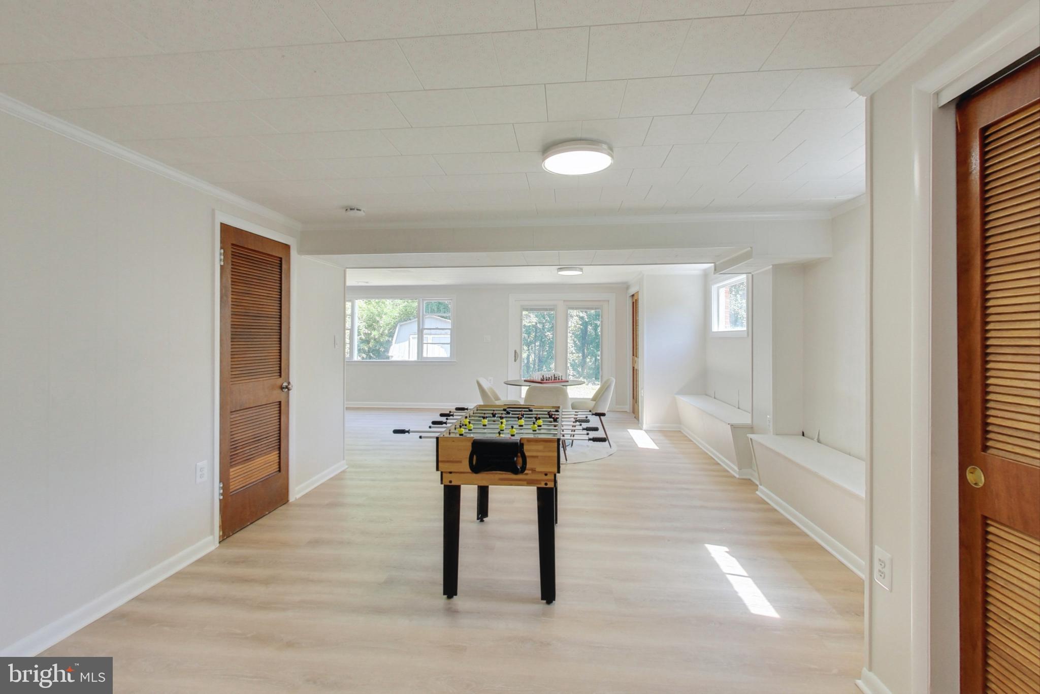 COLLEGE PARK WOODS - Residential