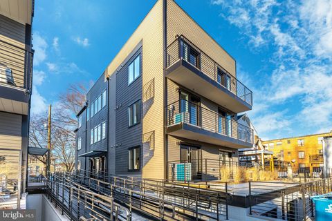 1009 RHODE ISLAND AVENUE NE 1 WASHINGTON DC 20018