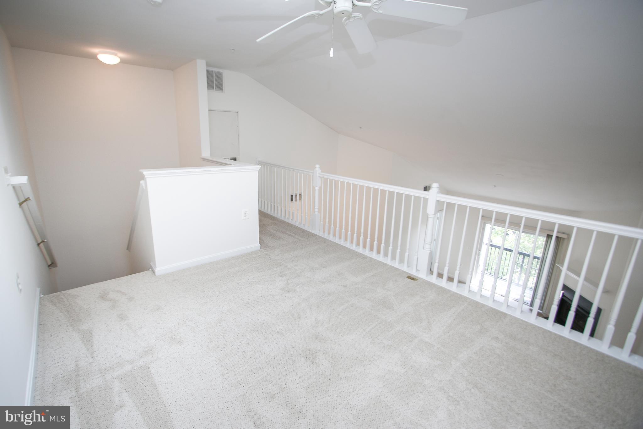 FAIRFAX RIDGE - Residential