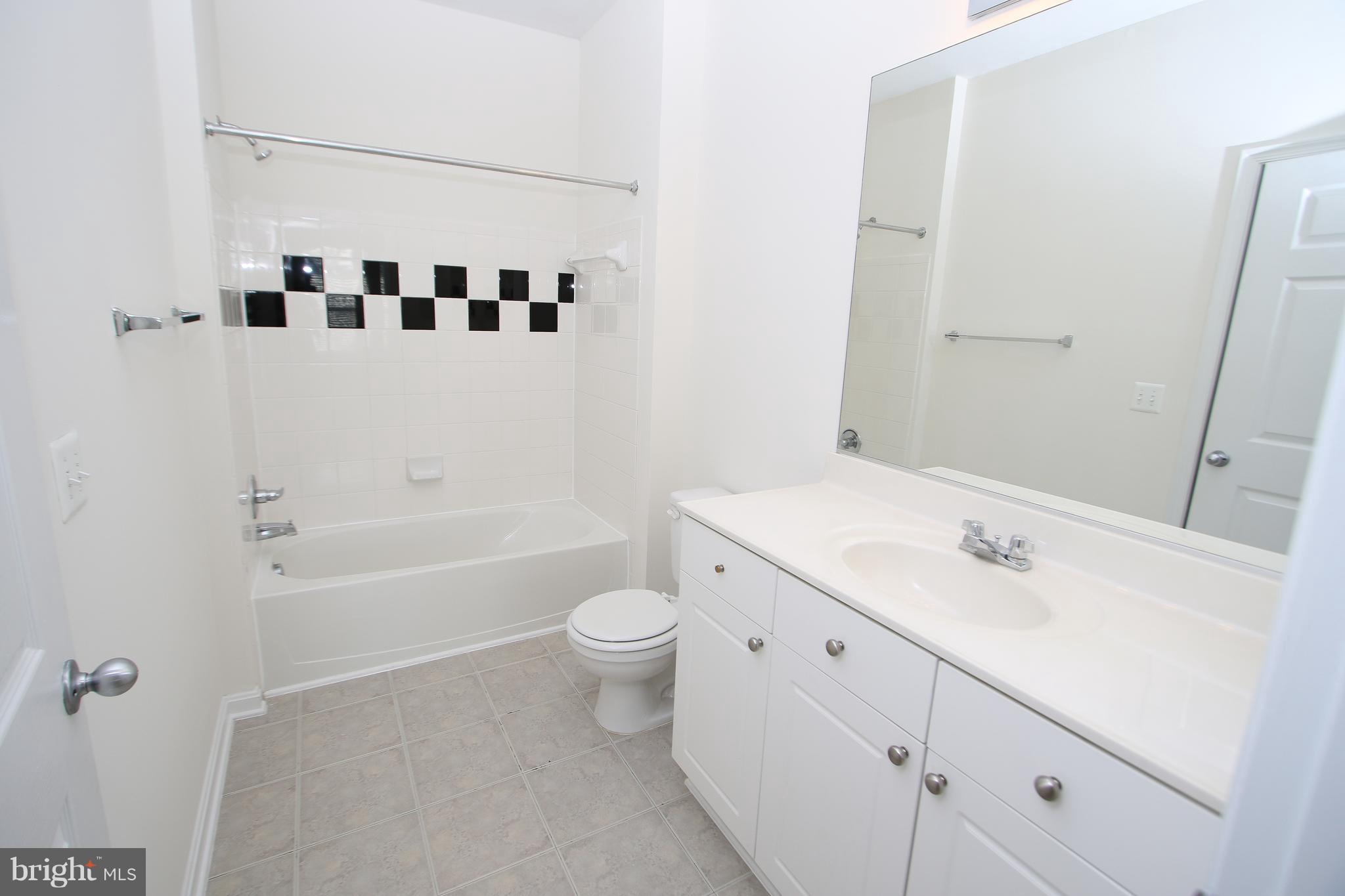 FAIRFAX RIDGE - Residential