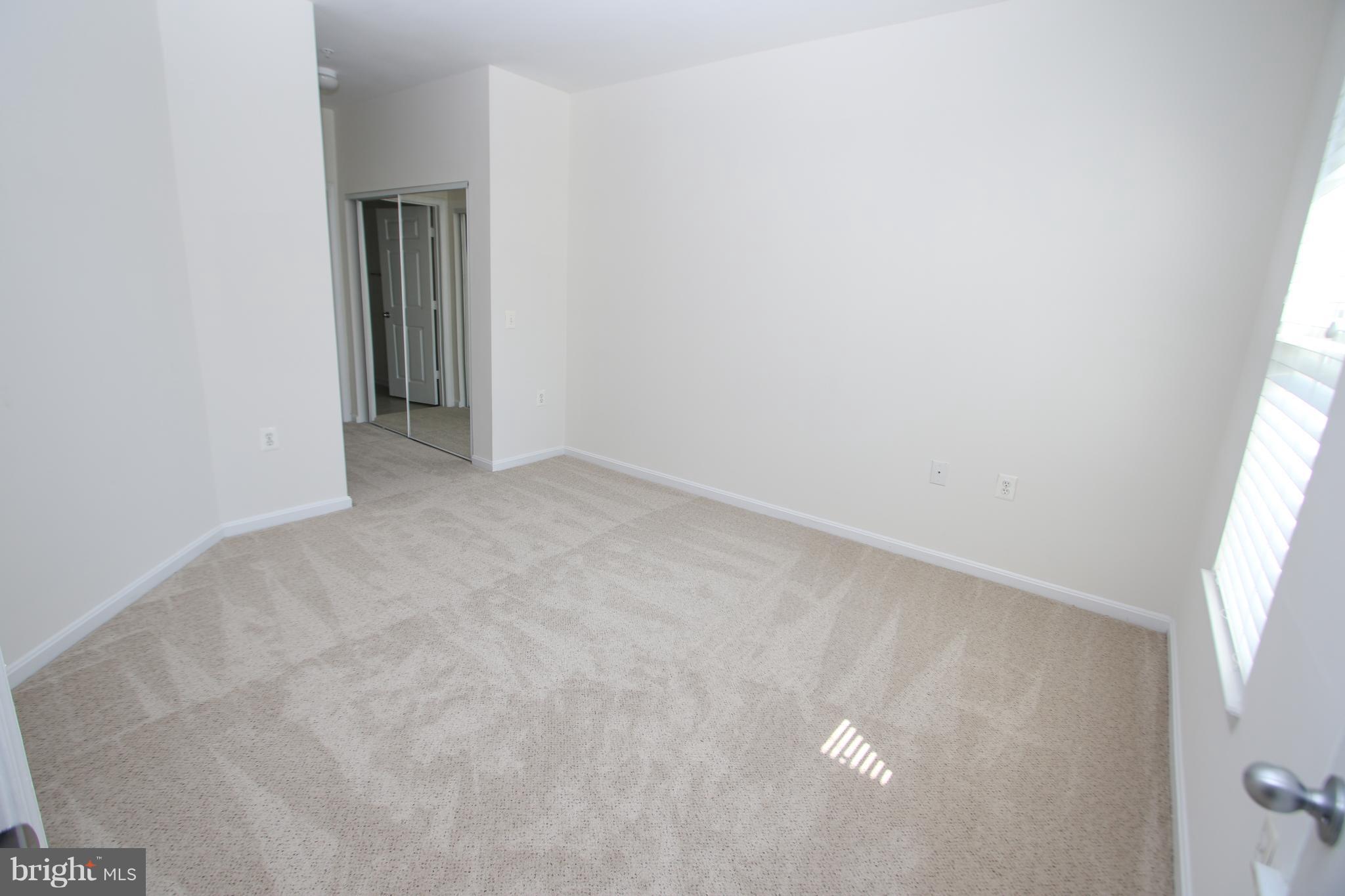 FAIRFAX RIDGE - Residential