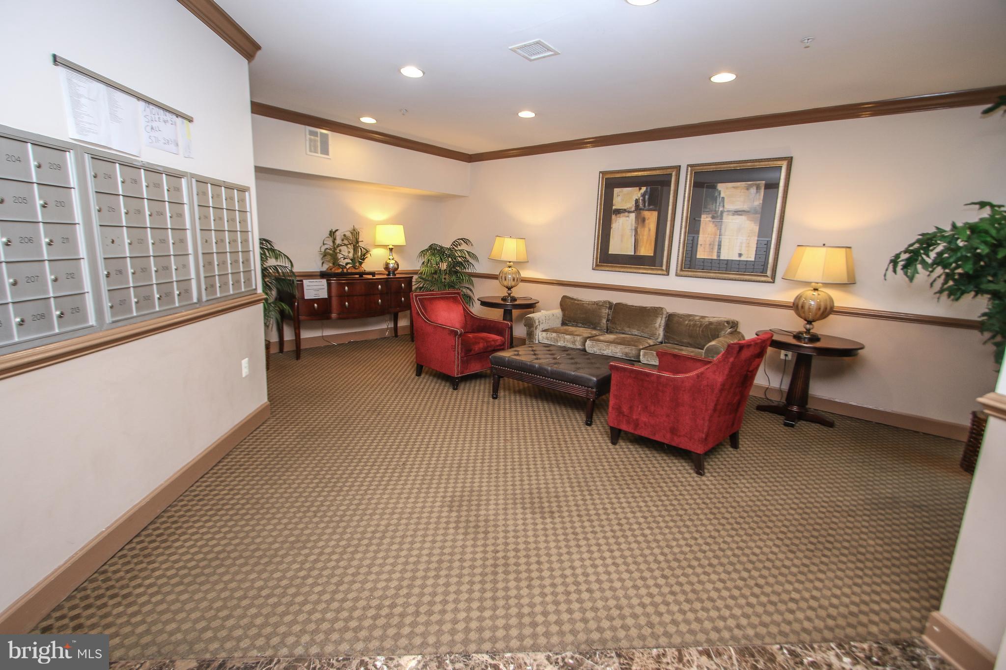 FAIRFAX RIDGE - Residential