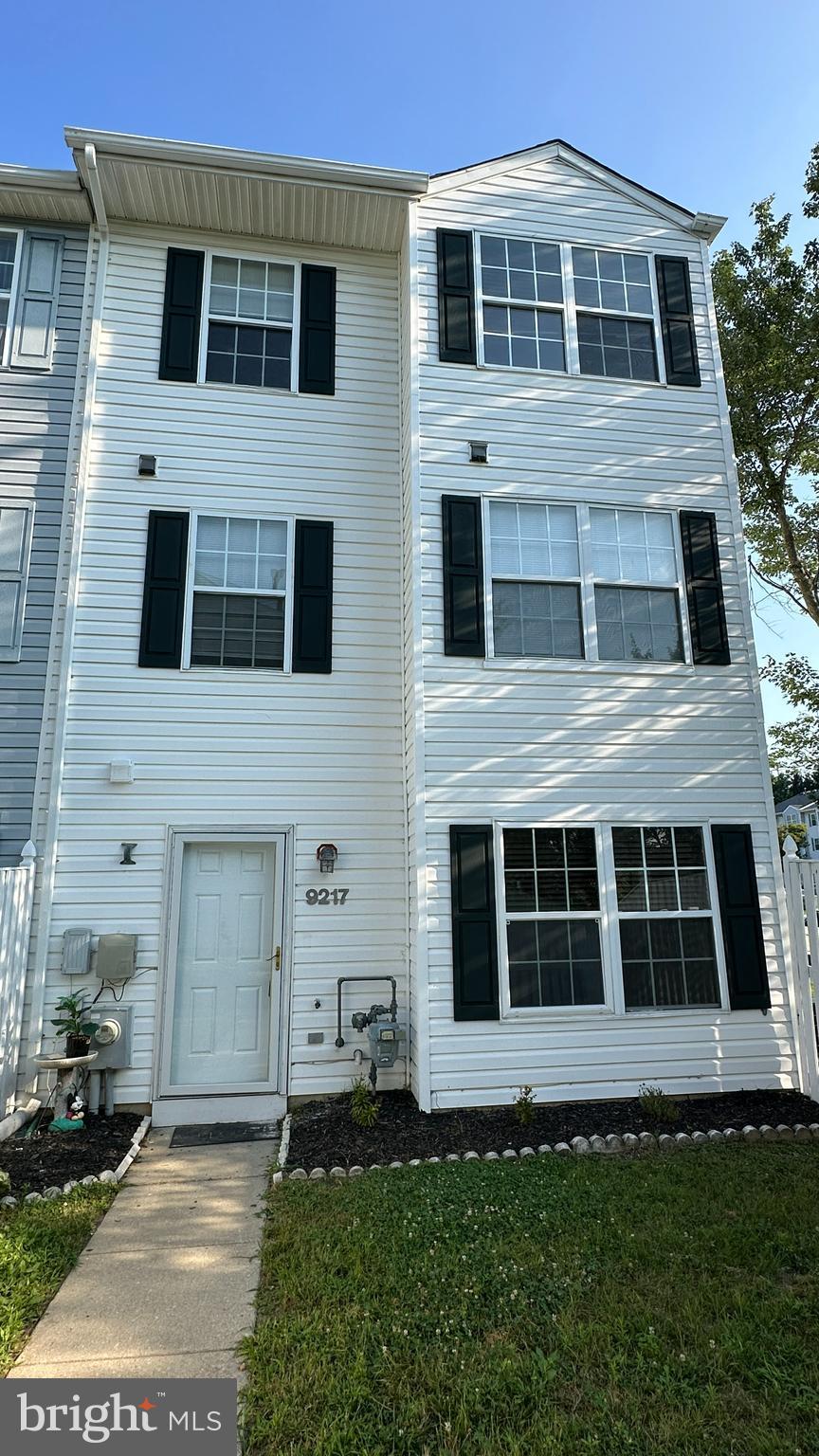Beautiful and spacious 3 level townhouse with New Flooring, Several LED recessed lights, NEW Stainless Steel Appliances, Renovated Bathrooms and NEW Vanities, FRESH Paint. Several outdoor activities available nearby, Mall, Costco, Trader Joe's, Lowes, Target, Moms Organic Market, Starbucks, and several other retail establishments and restaurants. Easy access to major routes including I-95, 695, Baltimore-Washington Parkway, A MUST SEE.