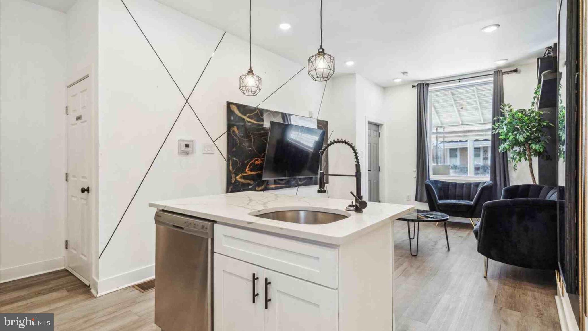 BELMONT - Residential Income