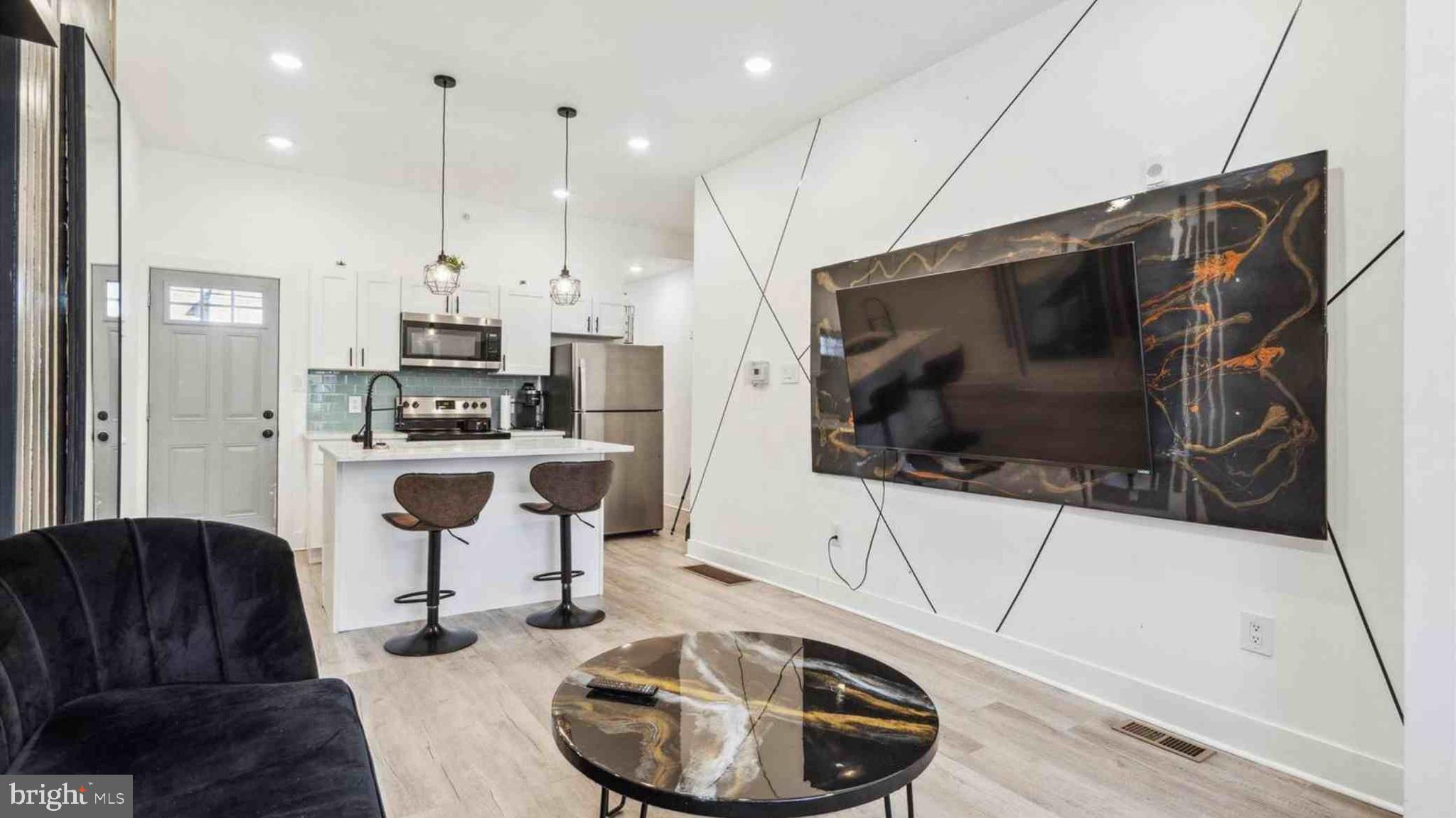 BELMONT - Residential Income