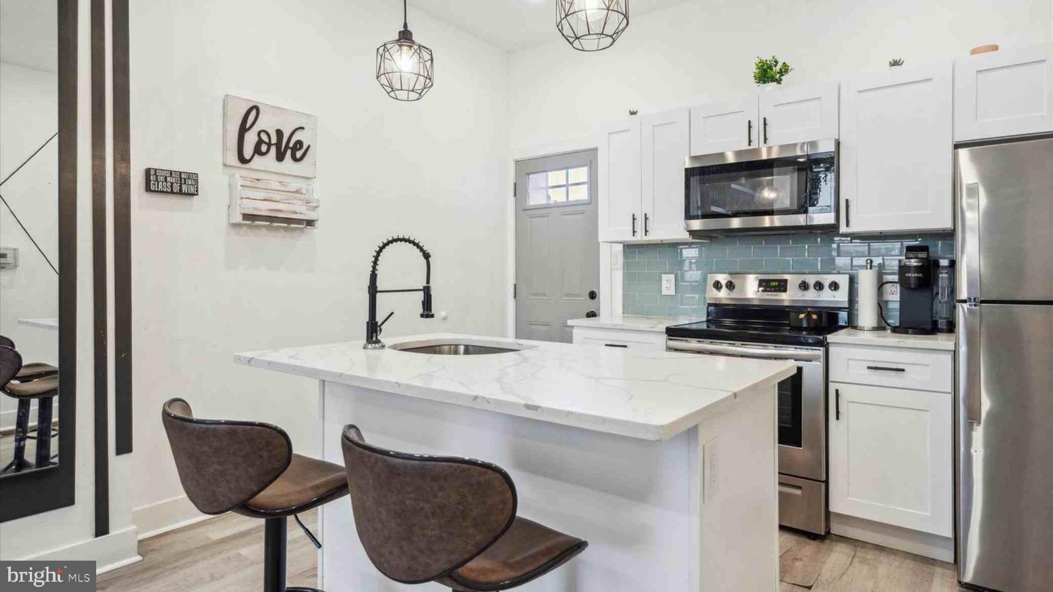 BELMONT - Residential Income