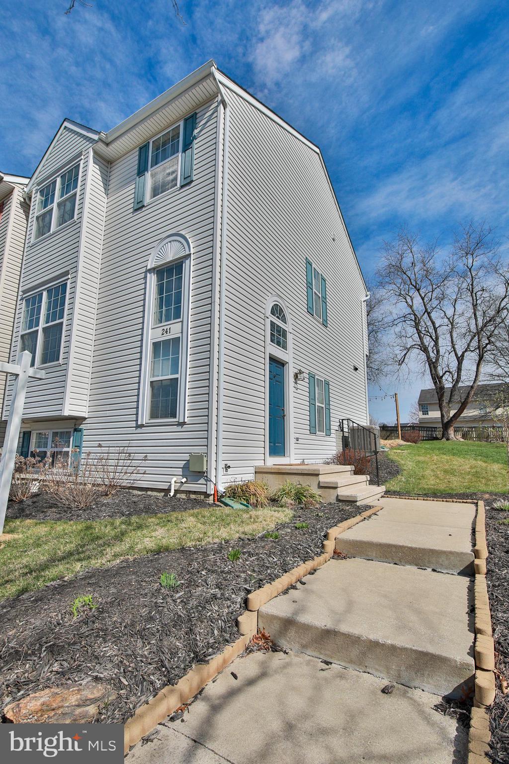 FURNACE HILLS - Residential