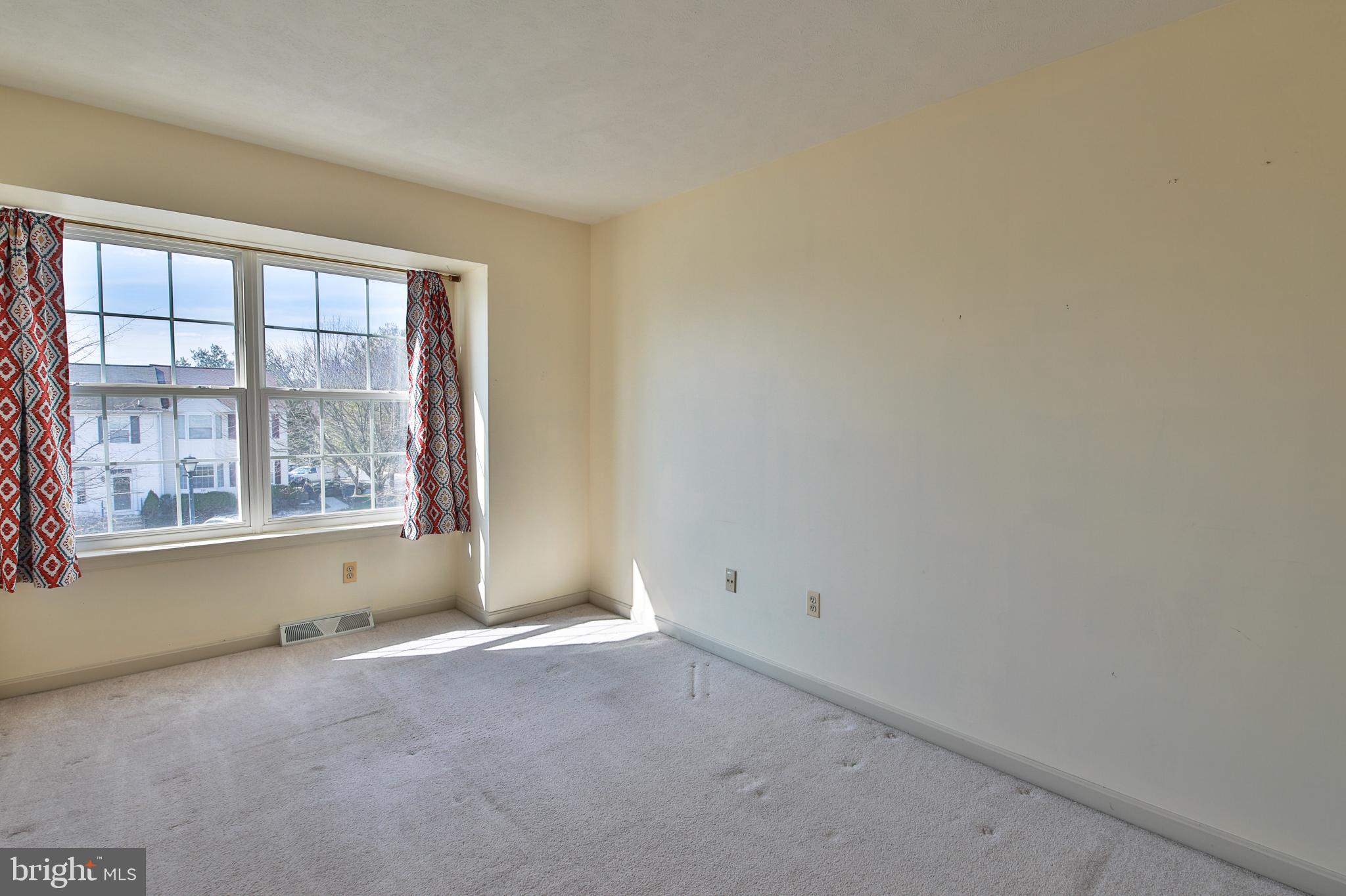 FURNACE HILLS - Residential