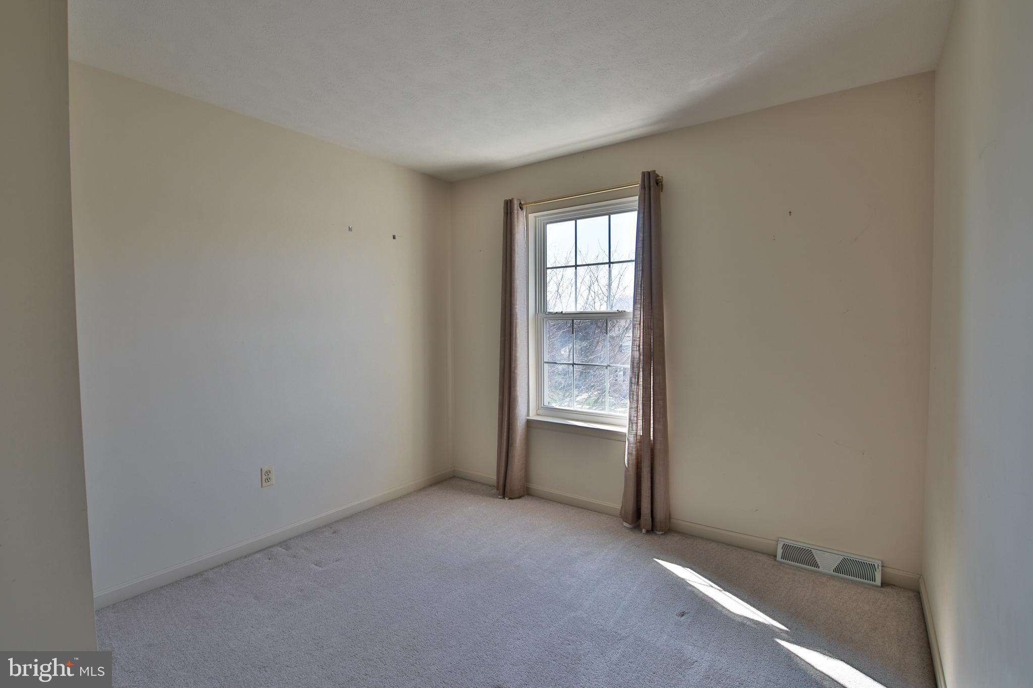 FURNACE HILLS - Residential