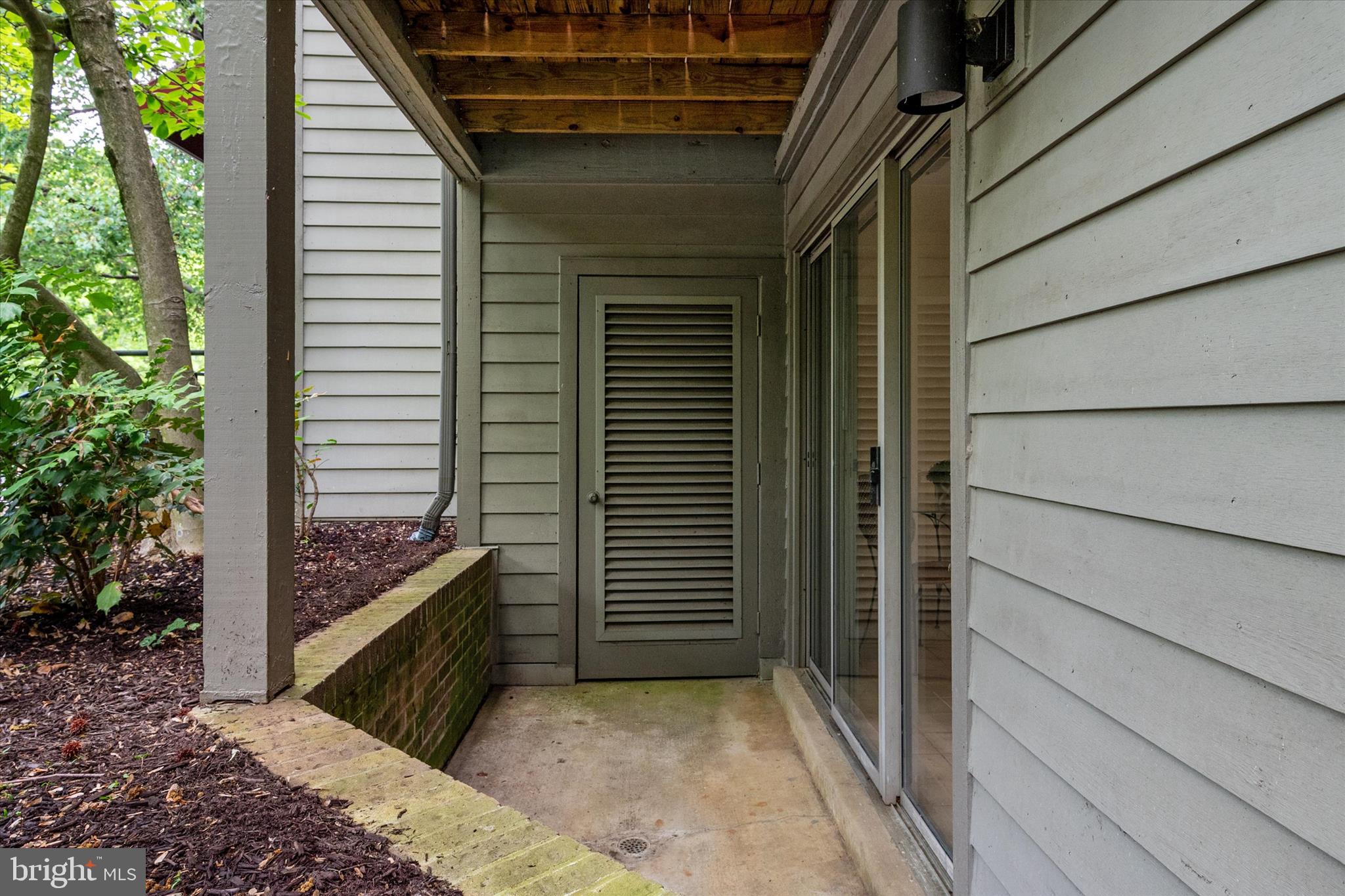 CHESAPEAKE HARBOUR - Residential