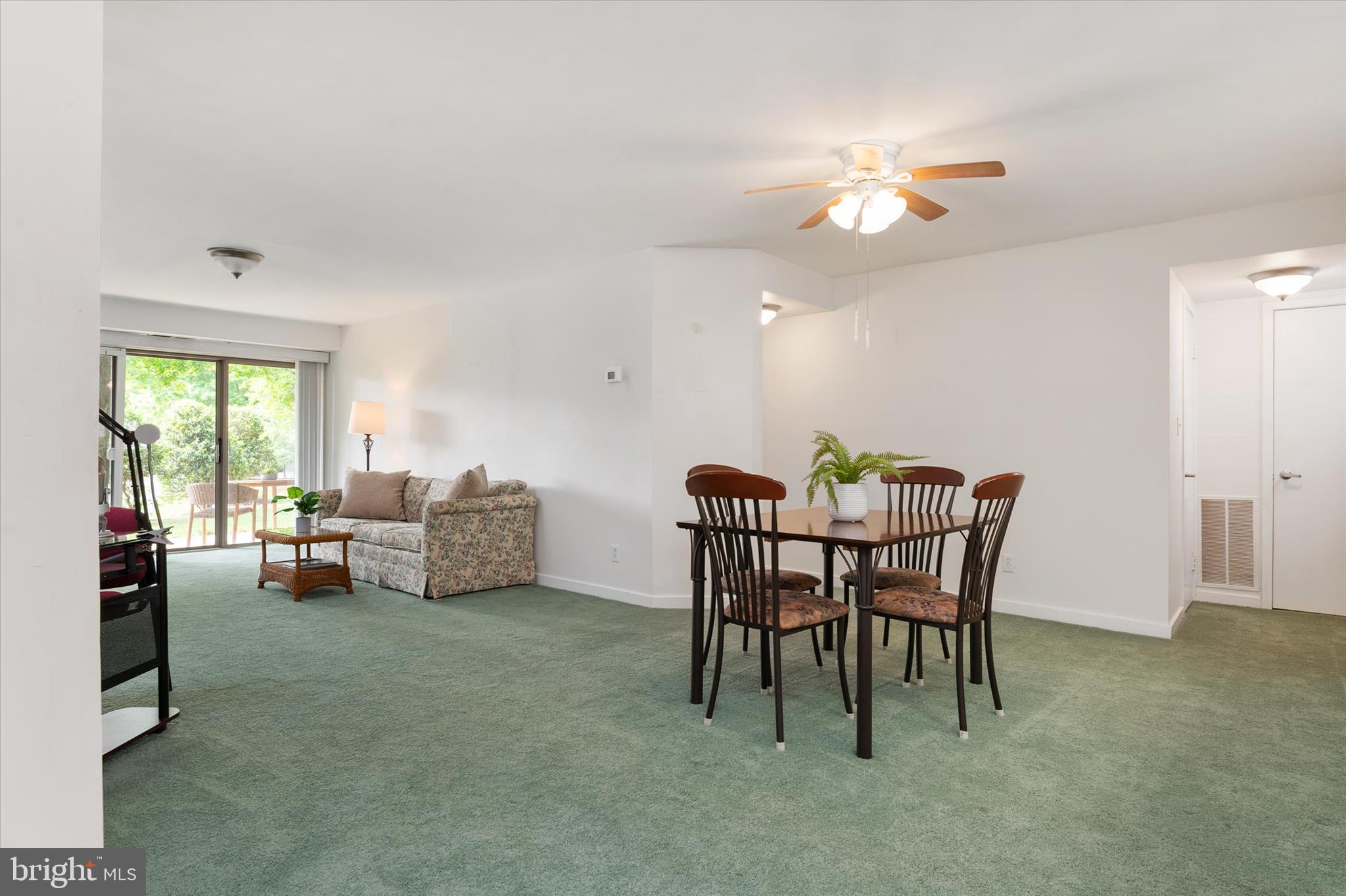 CHESAPEAKE HARBOUR - Residential