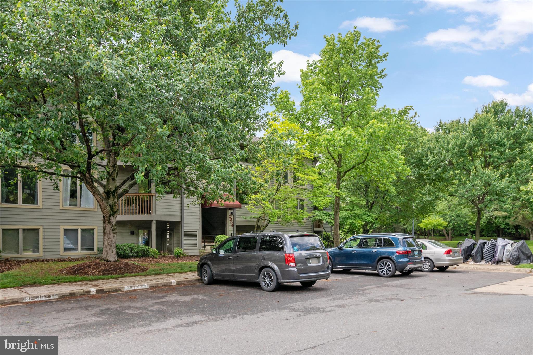 CHESAPEAKE HARBOUR - Residential