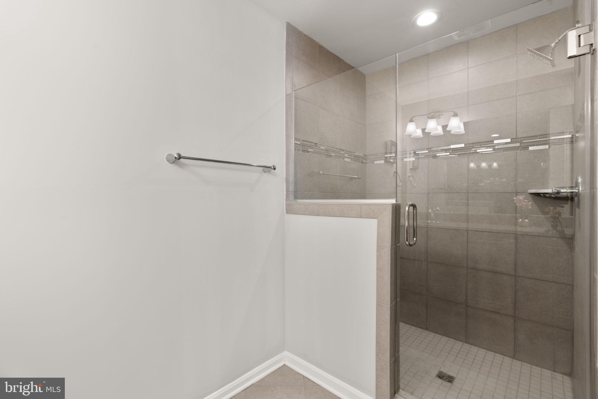 TANYARD COVE - Residential