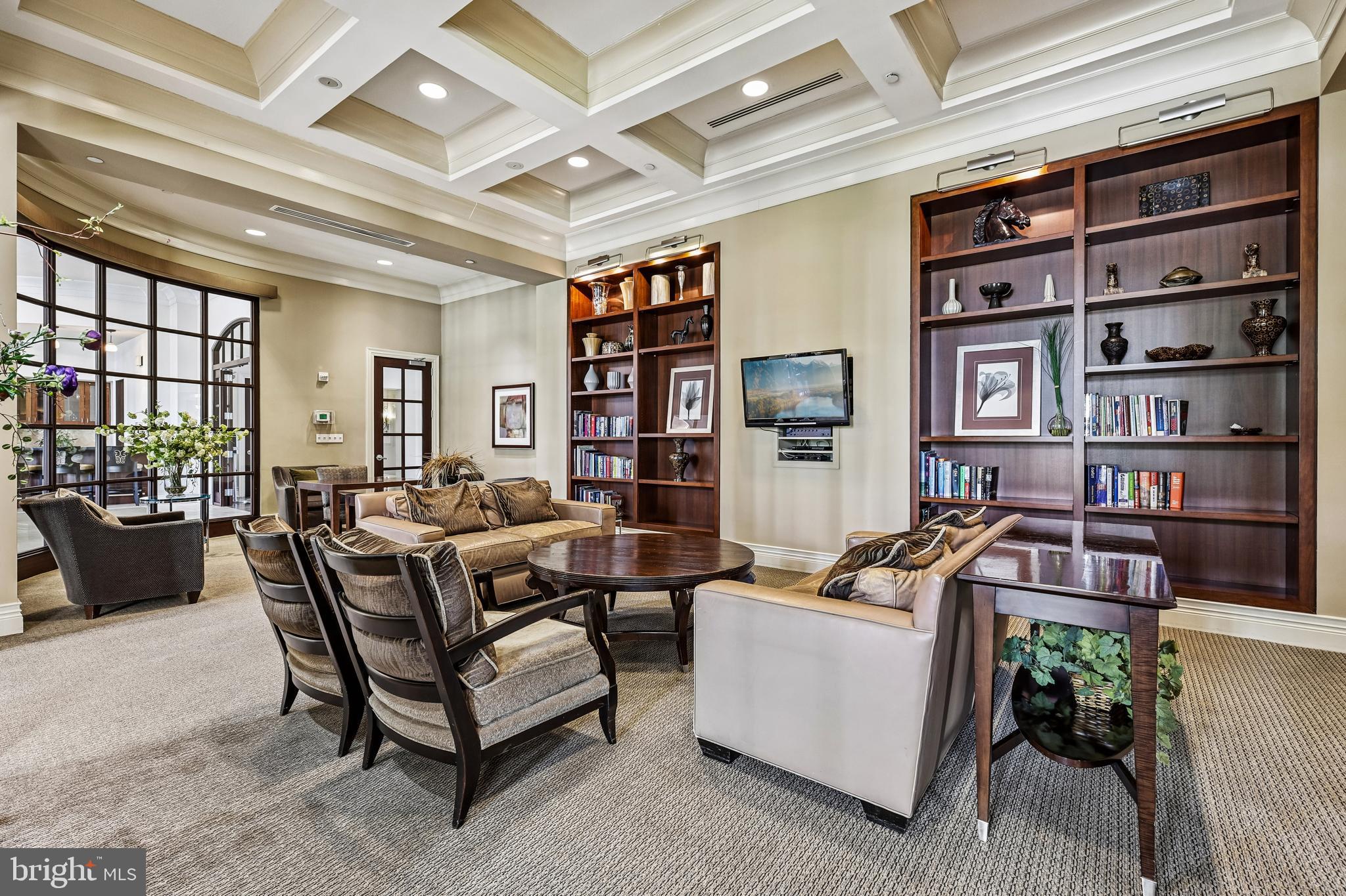 GALLERY AT WHITE FLINT - Residential
