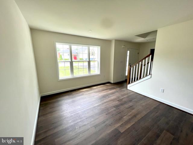 SHORELAND - Residential