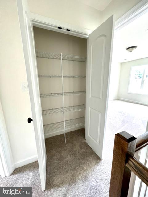 SHORELAND - Residential