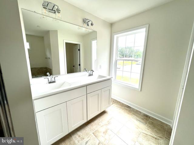 SHORELAND - Residential