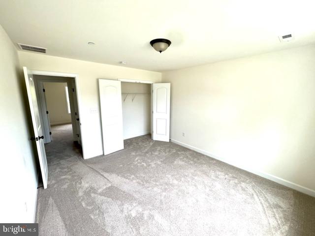 SHORELAND - Residential