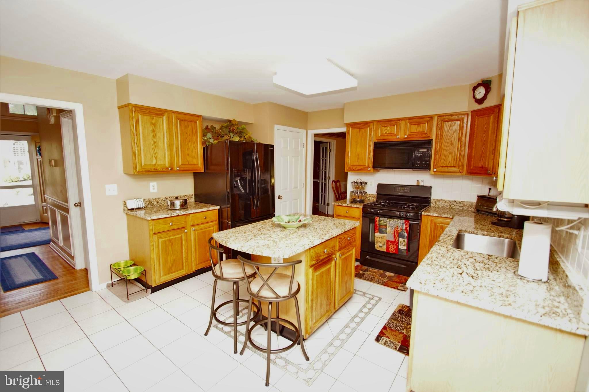 SADDLE RIDGE - Residential