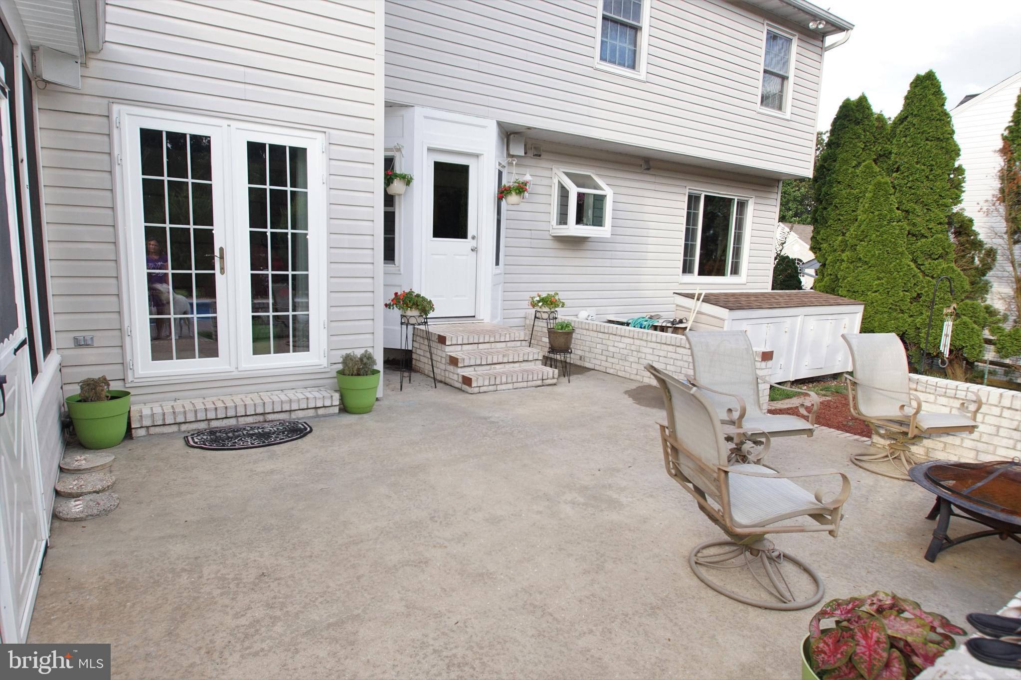 SADDLE RIDGE - Residential