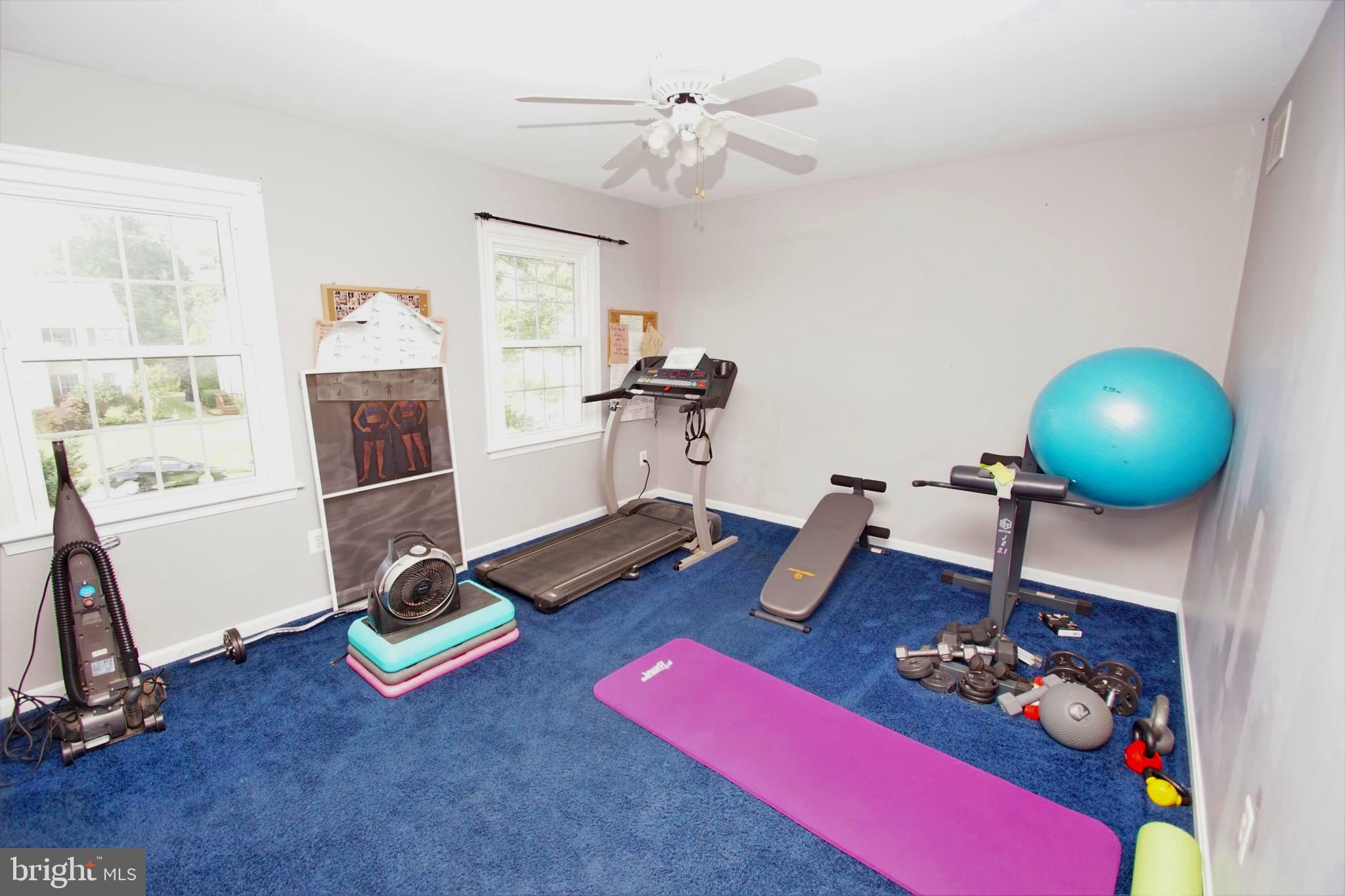 SADDLE RIDGE - Residential