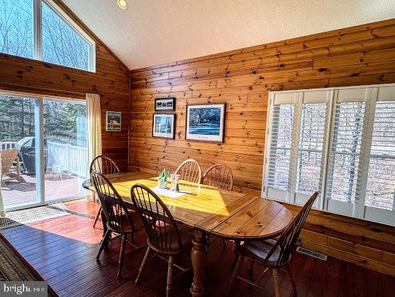 EAGLE ROCK RESORT - Residential