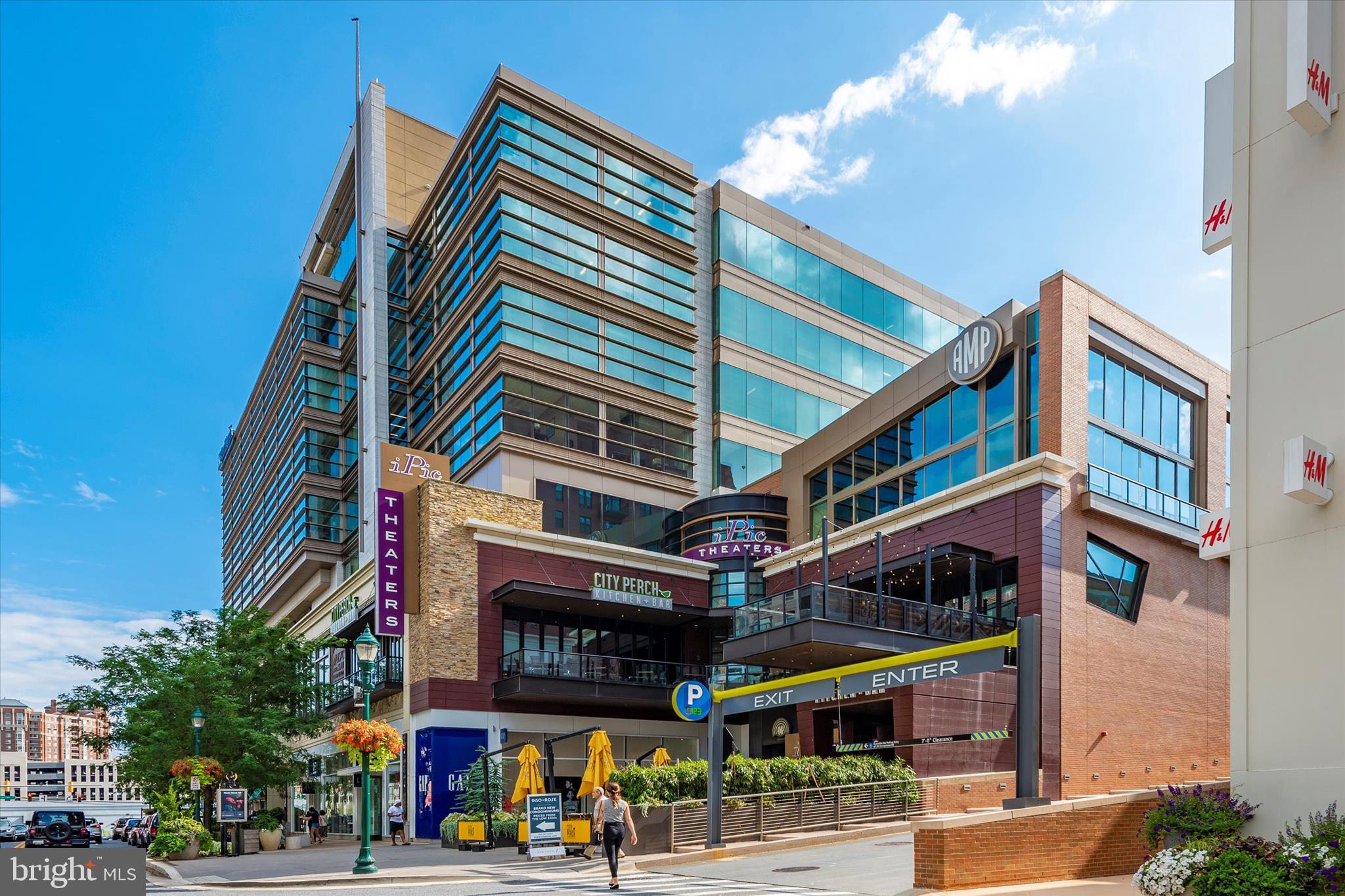 THE FORUM - Residential