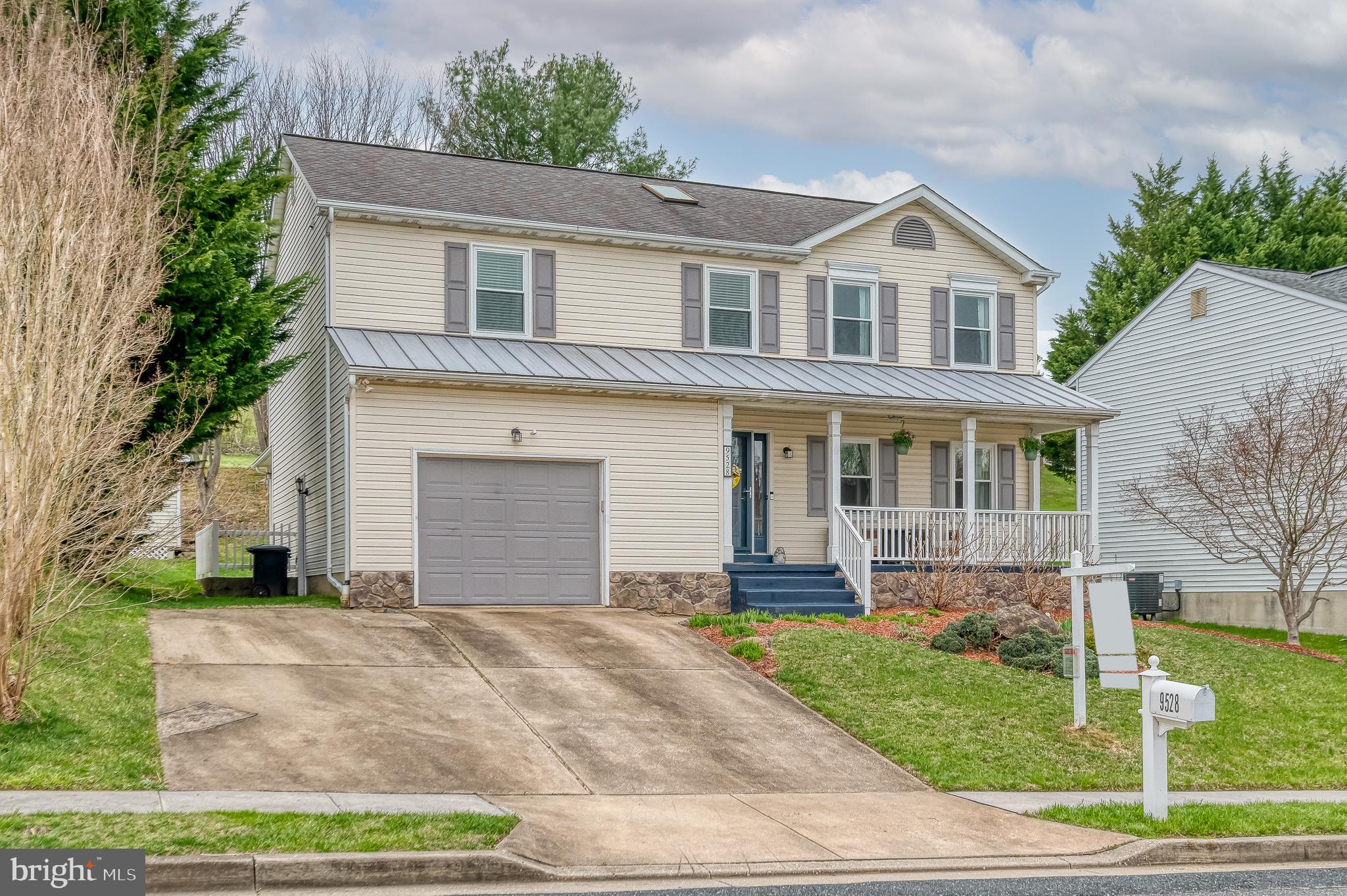 OAKHURST - Residential