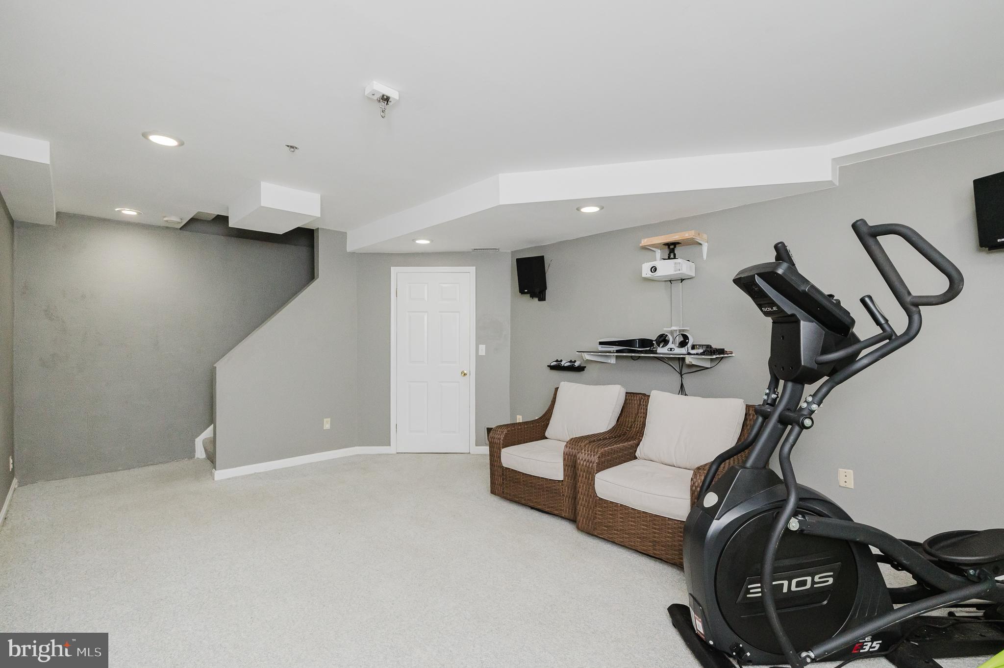 OAKHURST - Residential