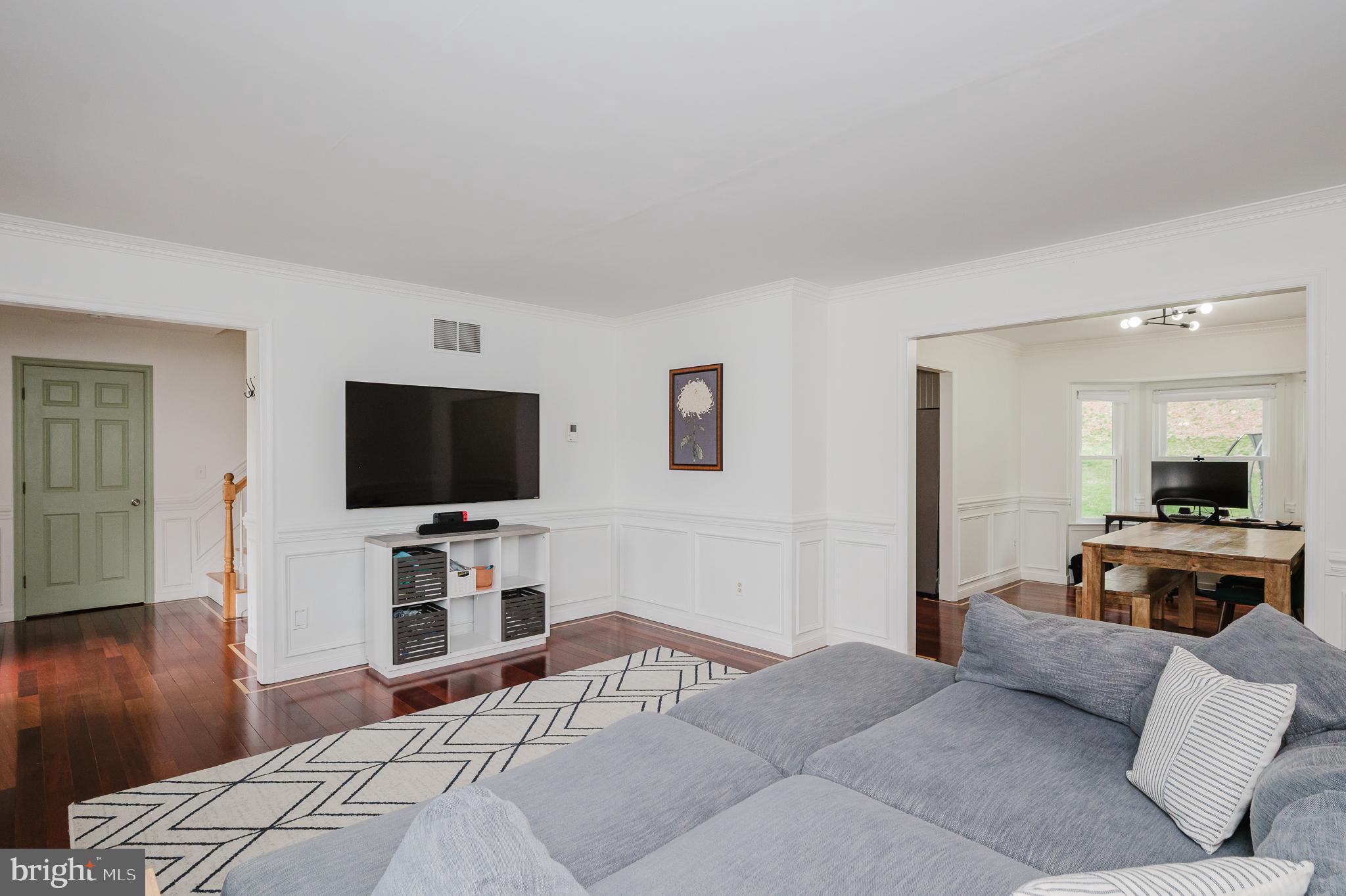 OAKHURST - Residential