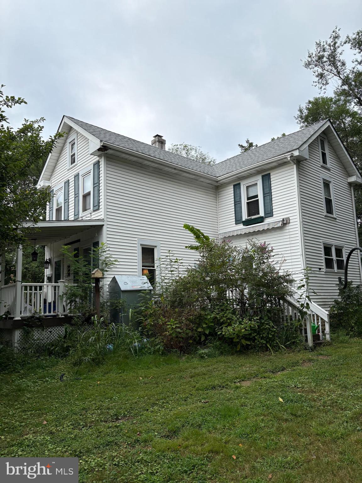 660 W RED BANK AVENUE