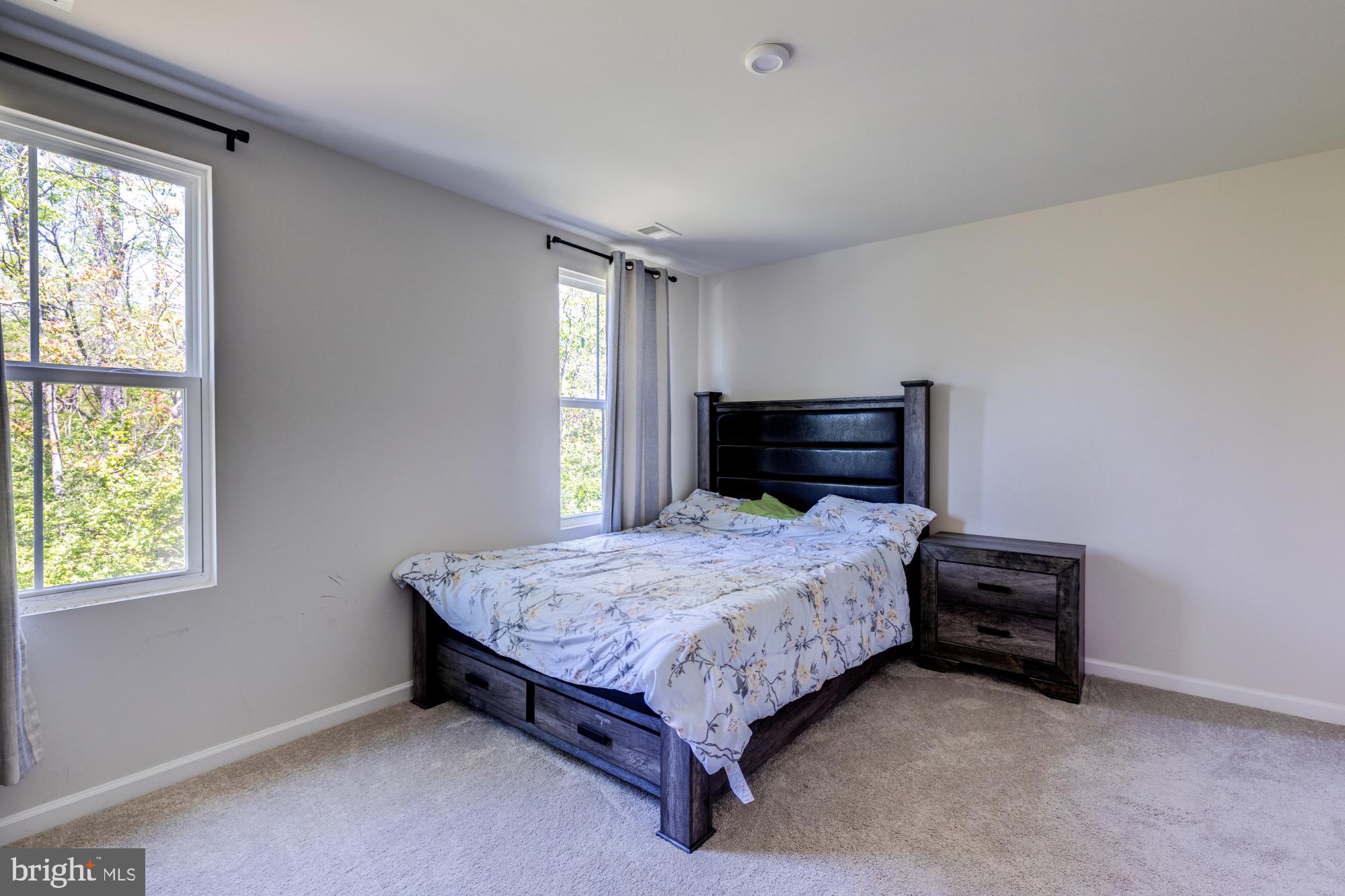 REGENTS CREST - Residential Lease