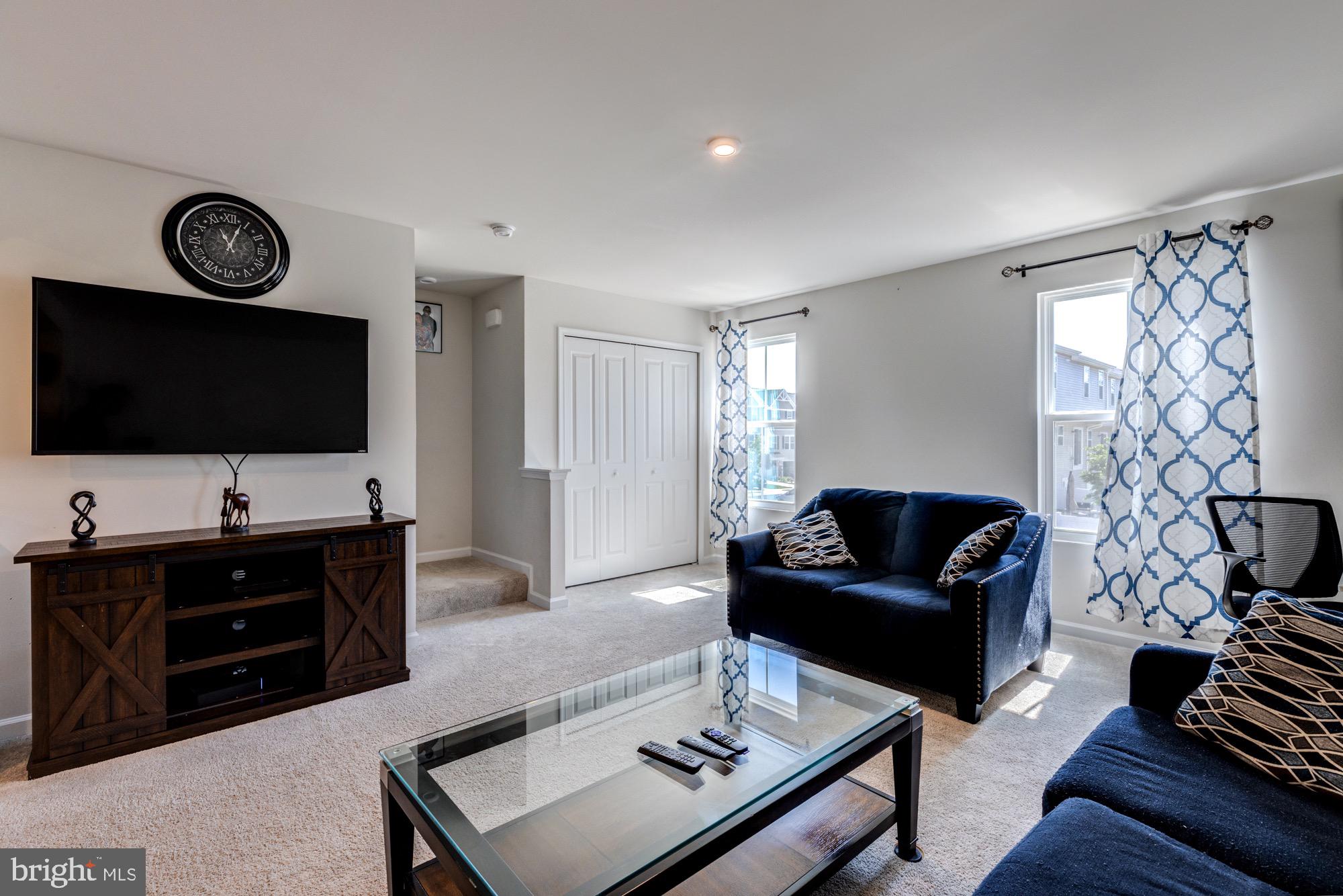 REGENTS CREST - Residential Lease