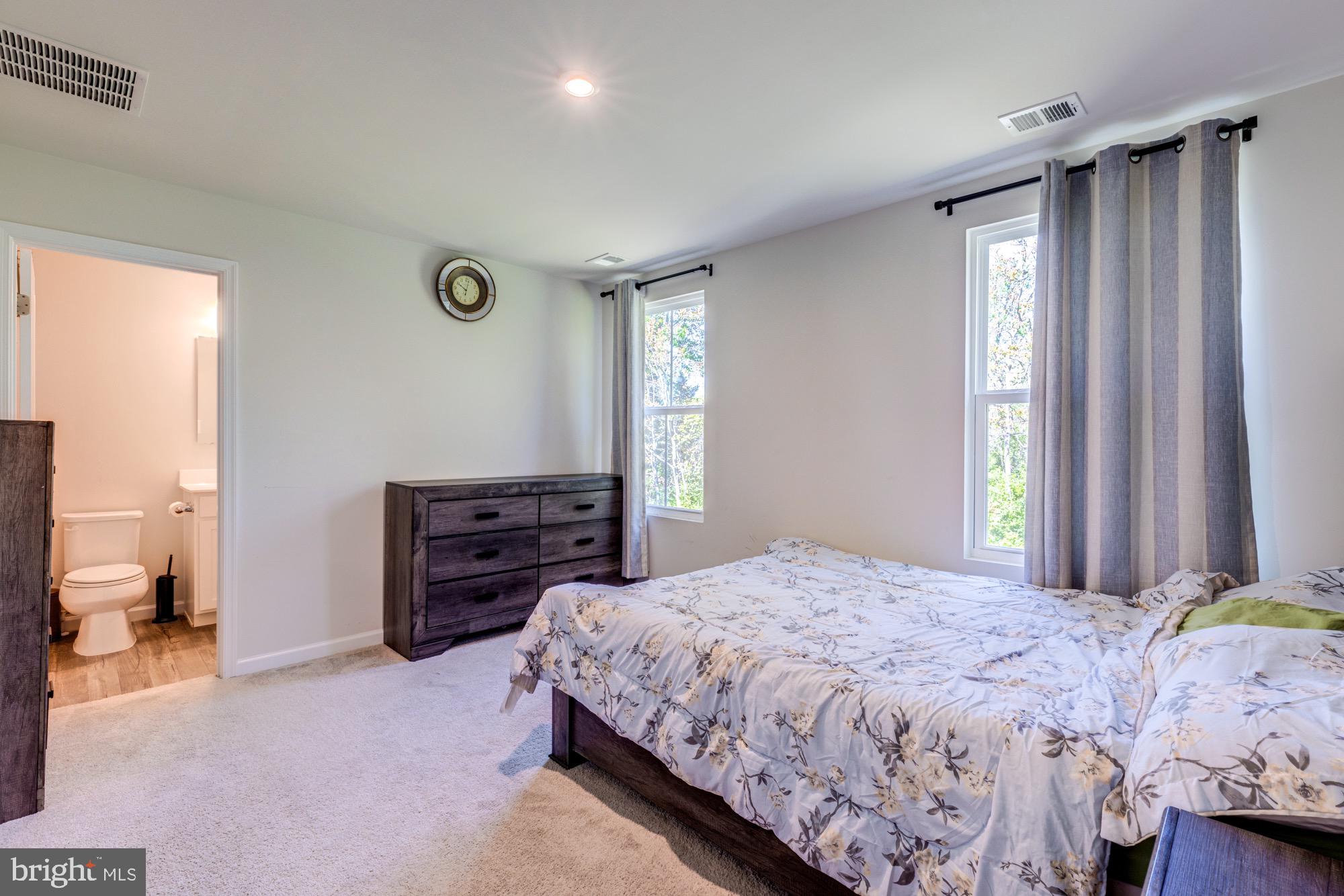 REGENTS CREST - Residential Lease