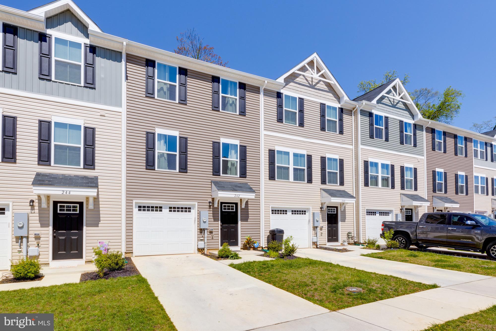 REGENTS CREST - Residential Lease