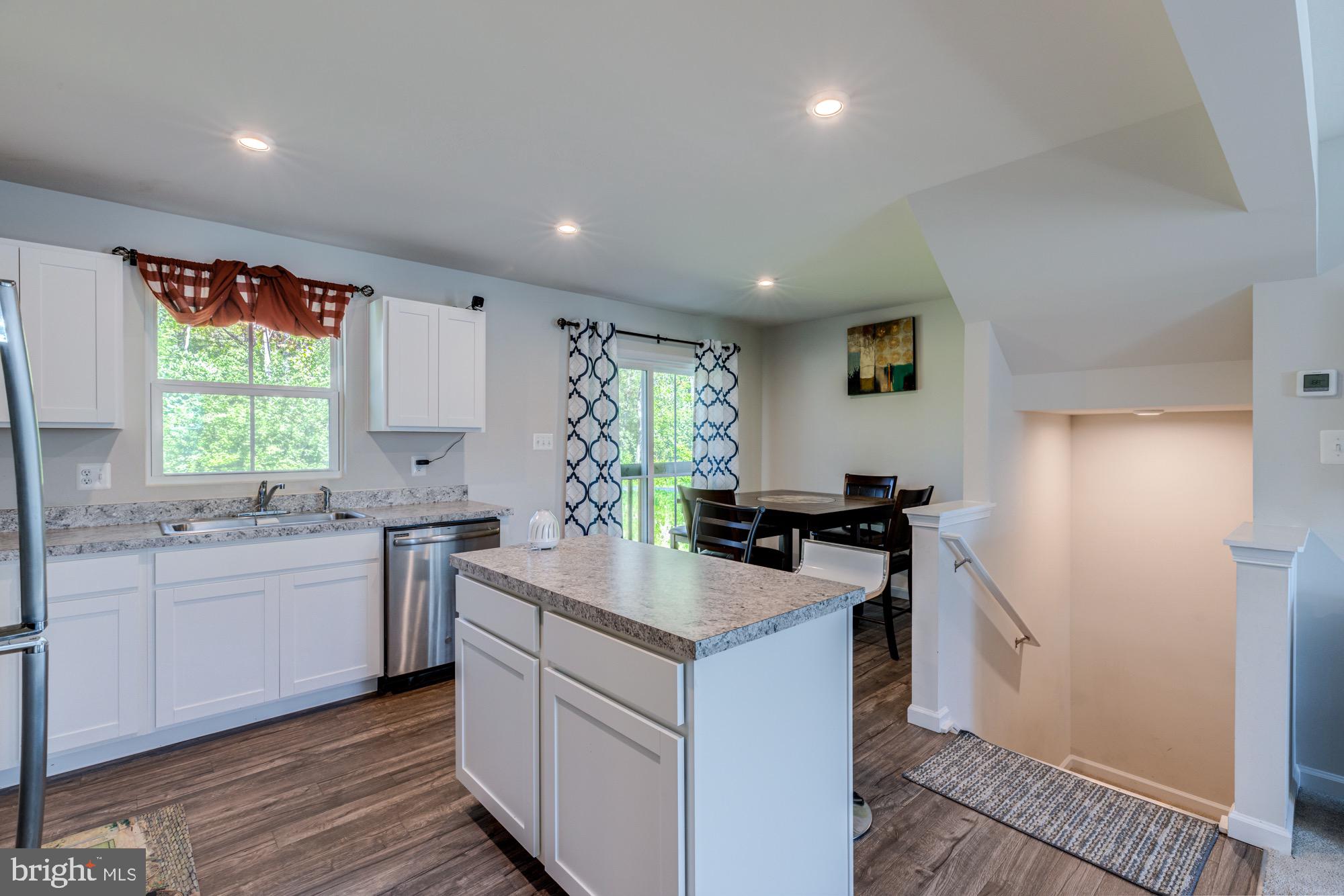 REGENTS CREST - Residential Lease