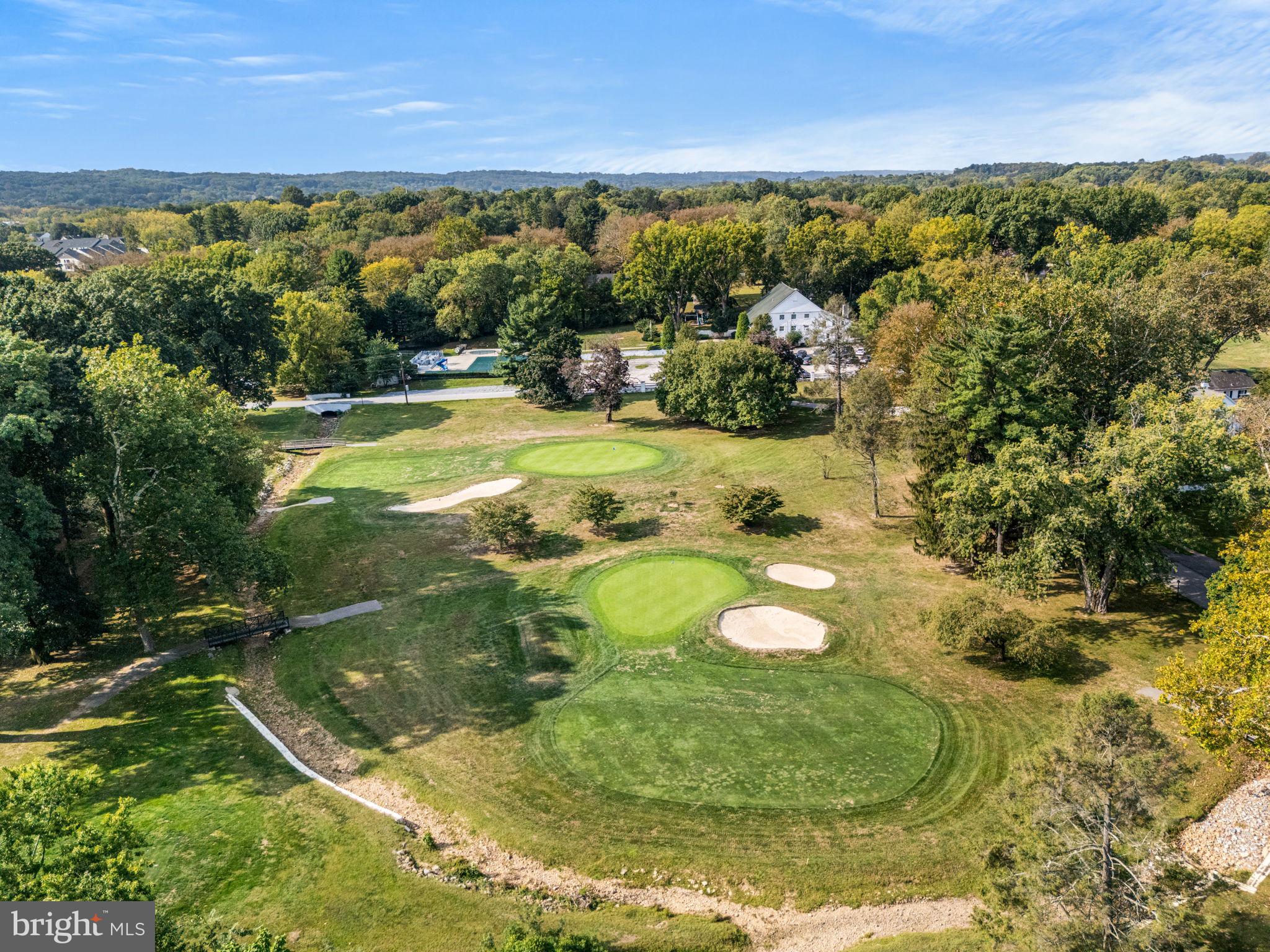 GLENHARDIE CONDOS - Residential