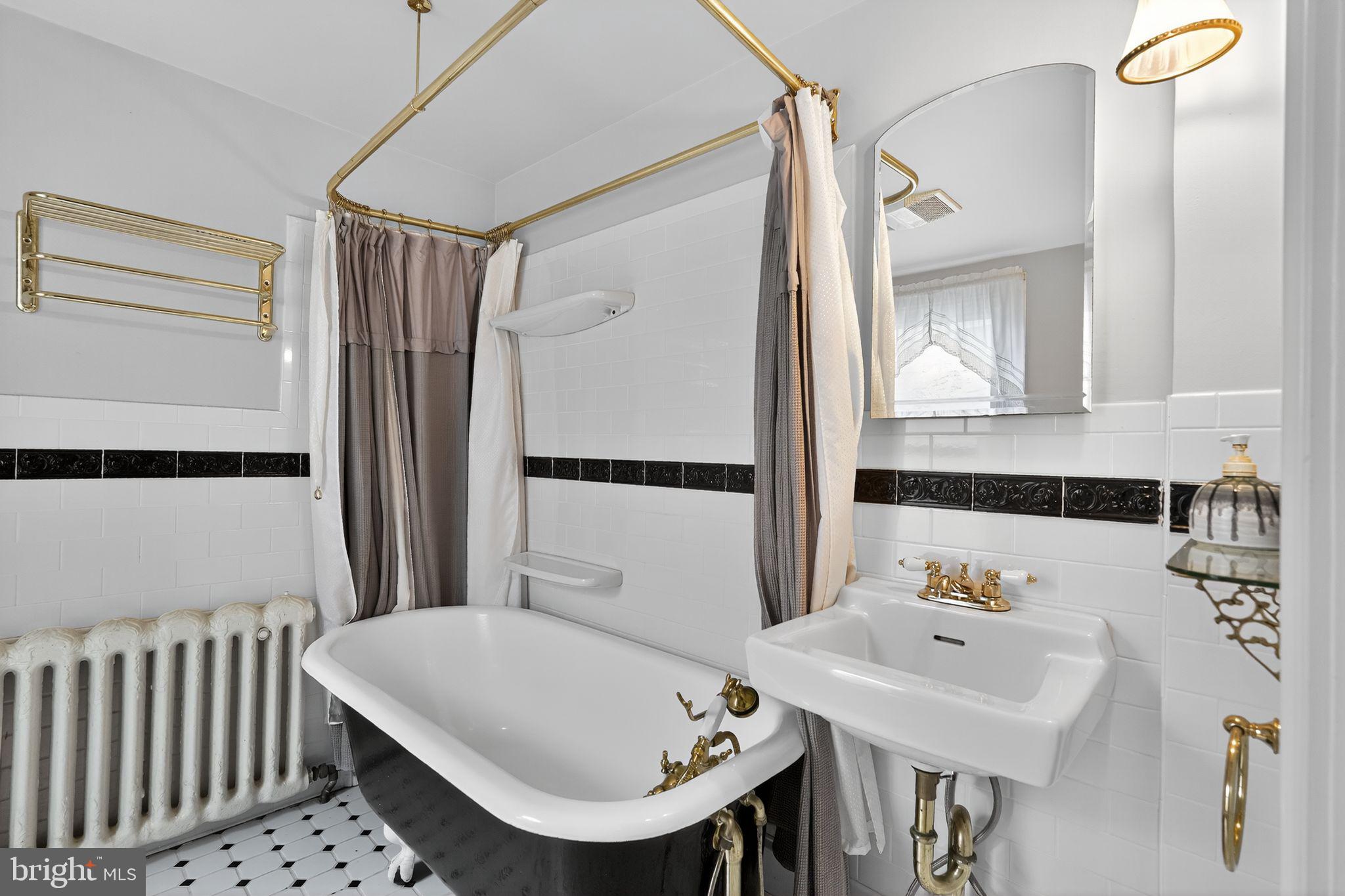 MANAYUNK - Residential